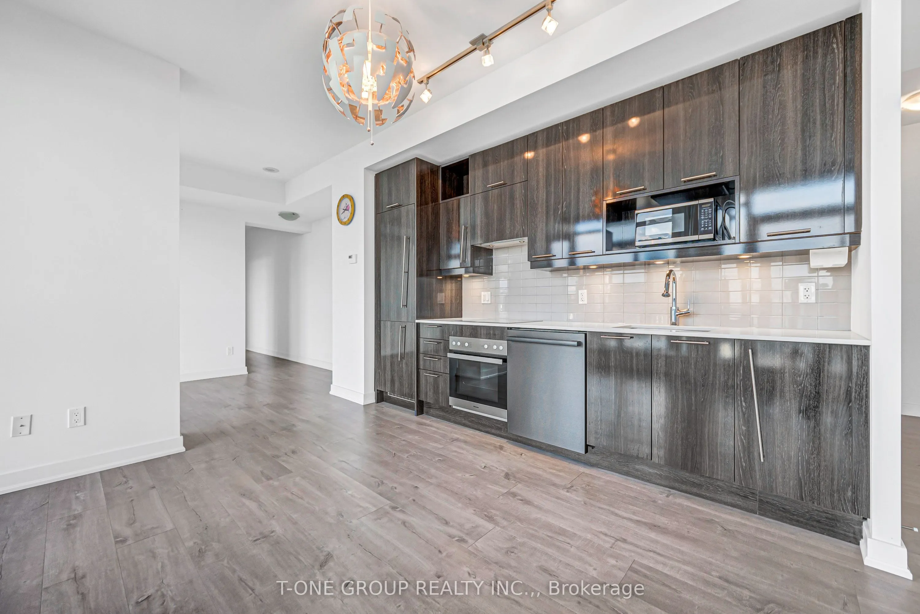 30 Nelson Street #3901