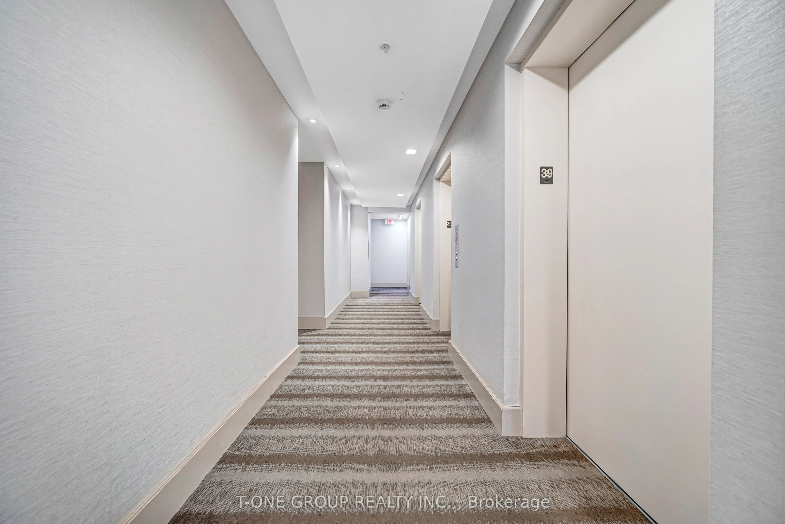 30 Nelson Street #3901