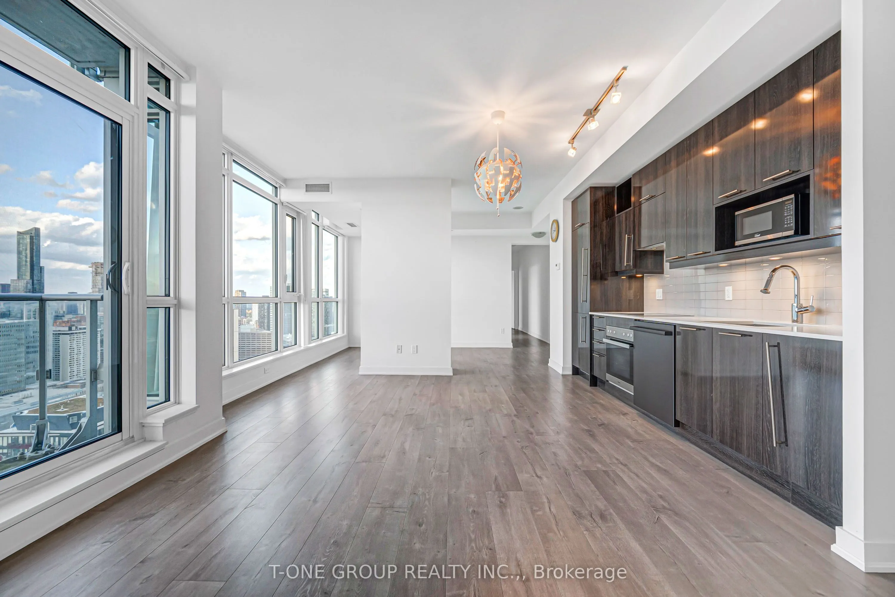 30 Nelson Street #3901