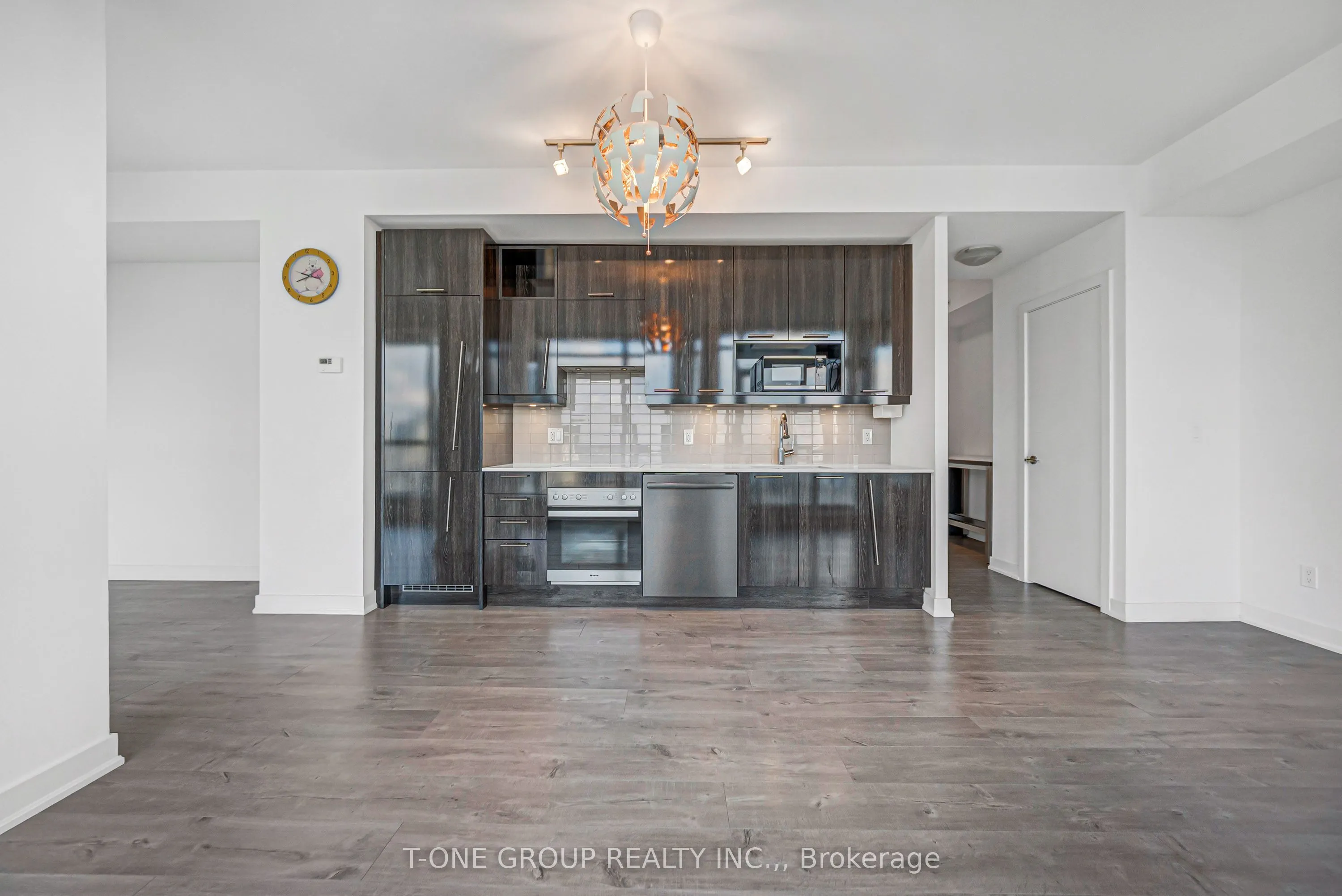 30 Nelson Street #3901