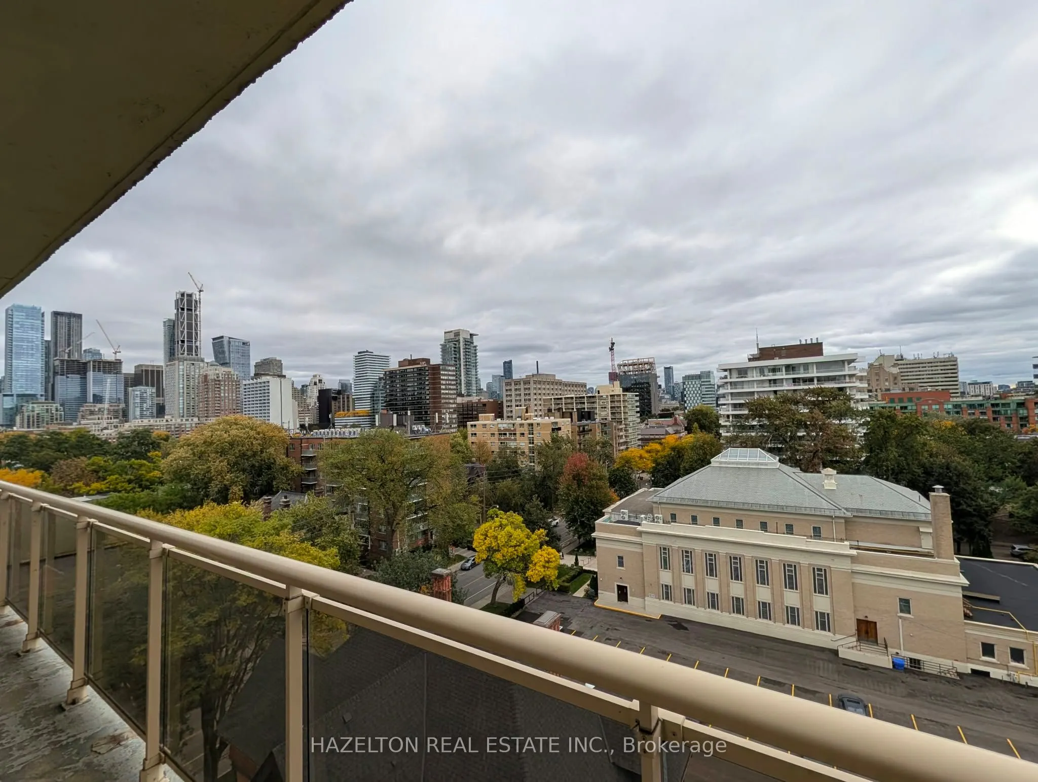 206 St George Street #809