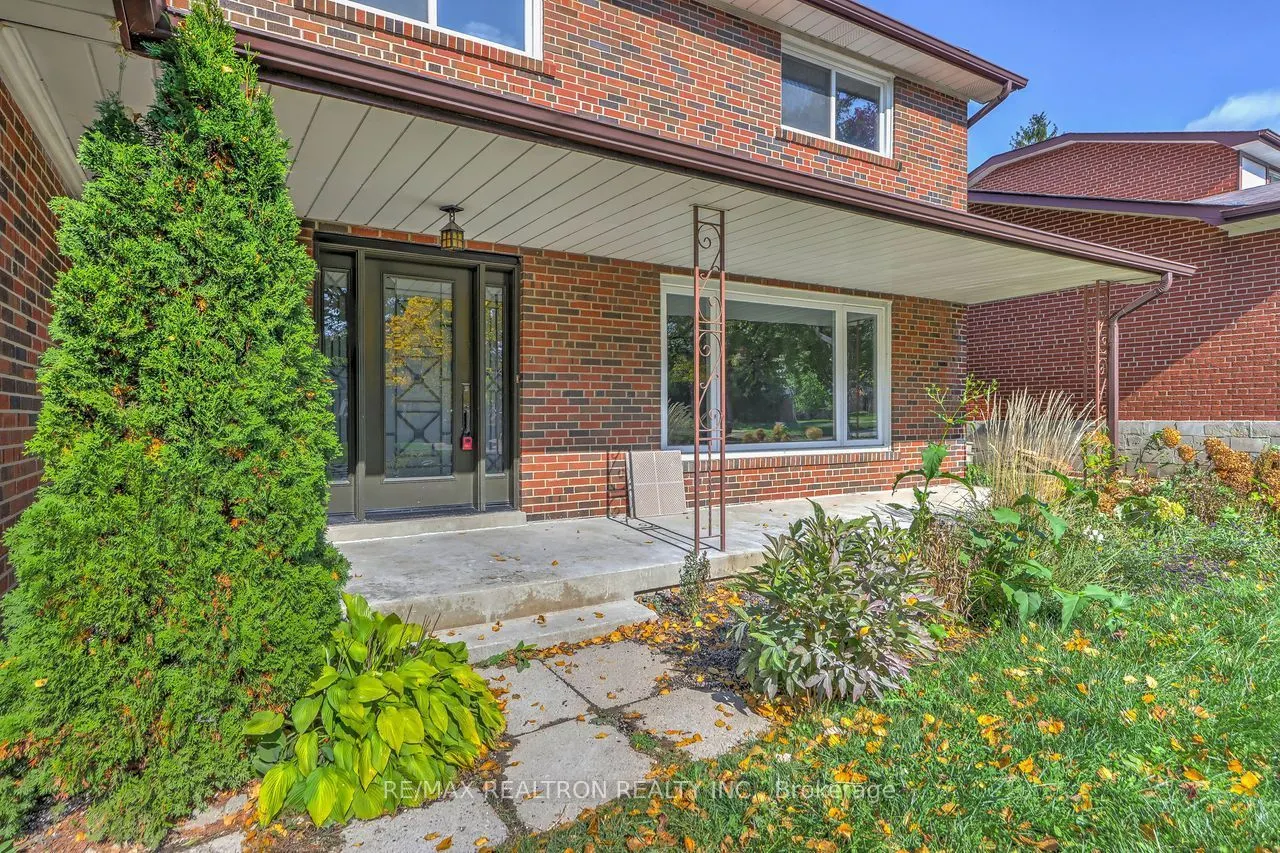 74 Aspenwood Drive