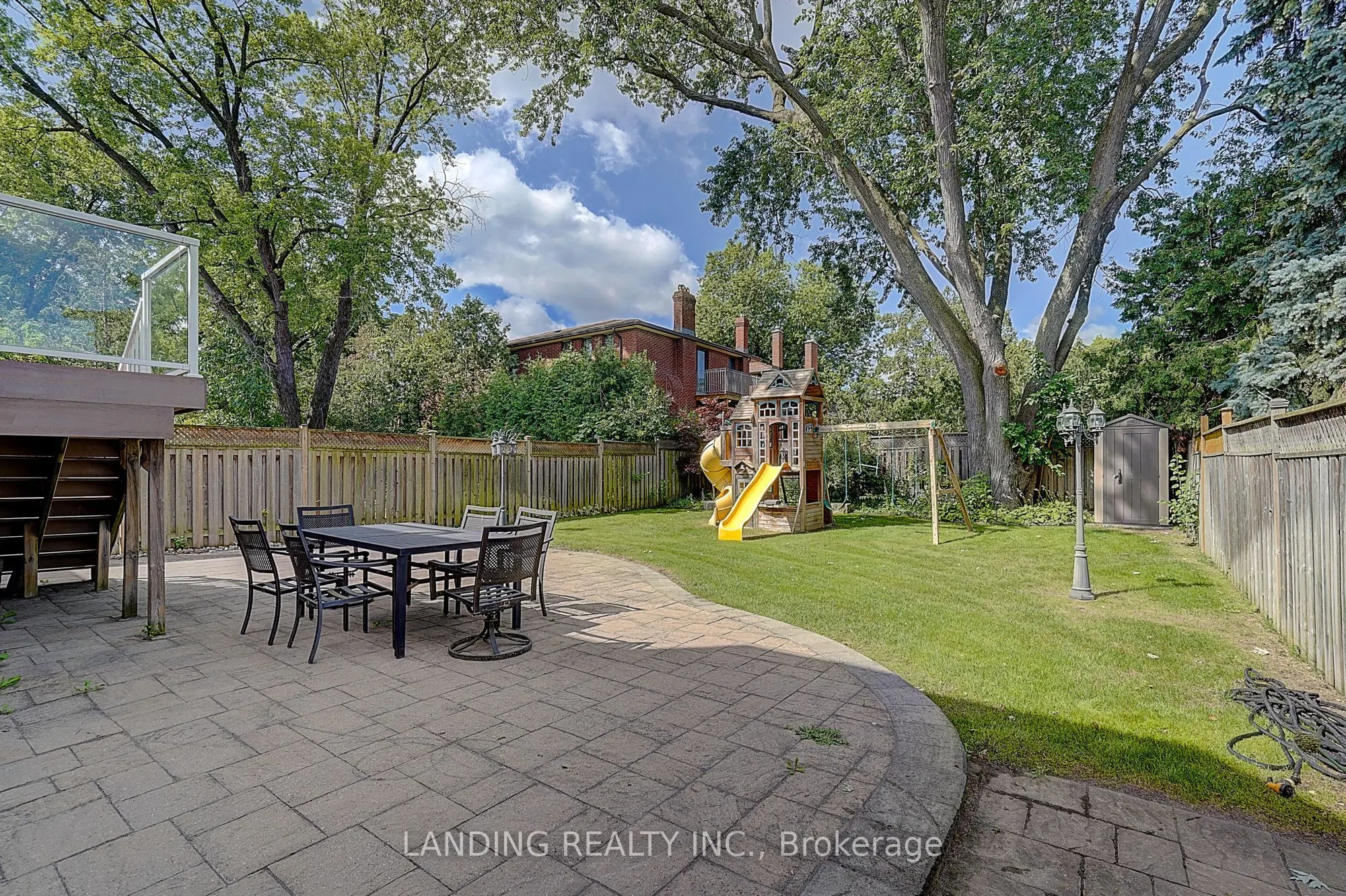 24 Abbotsford Road
