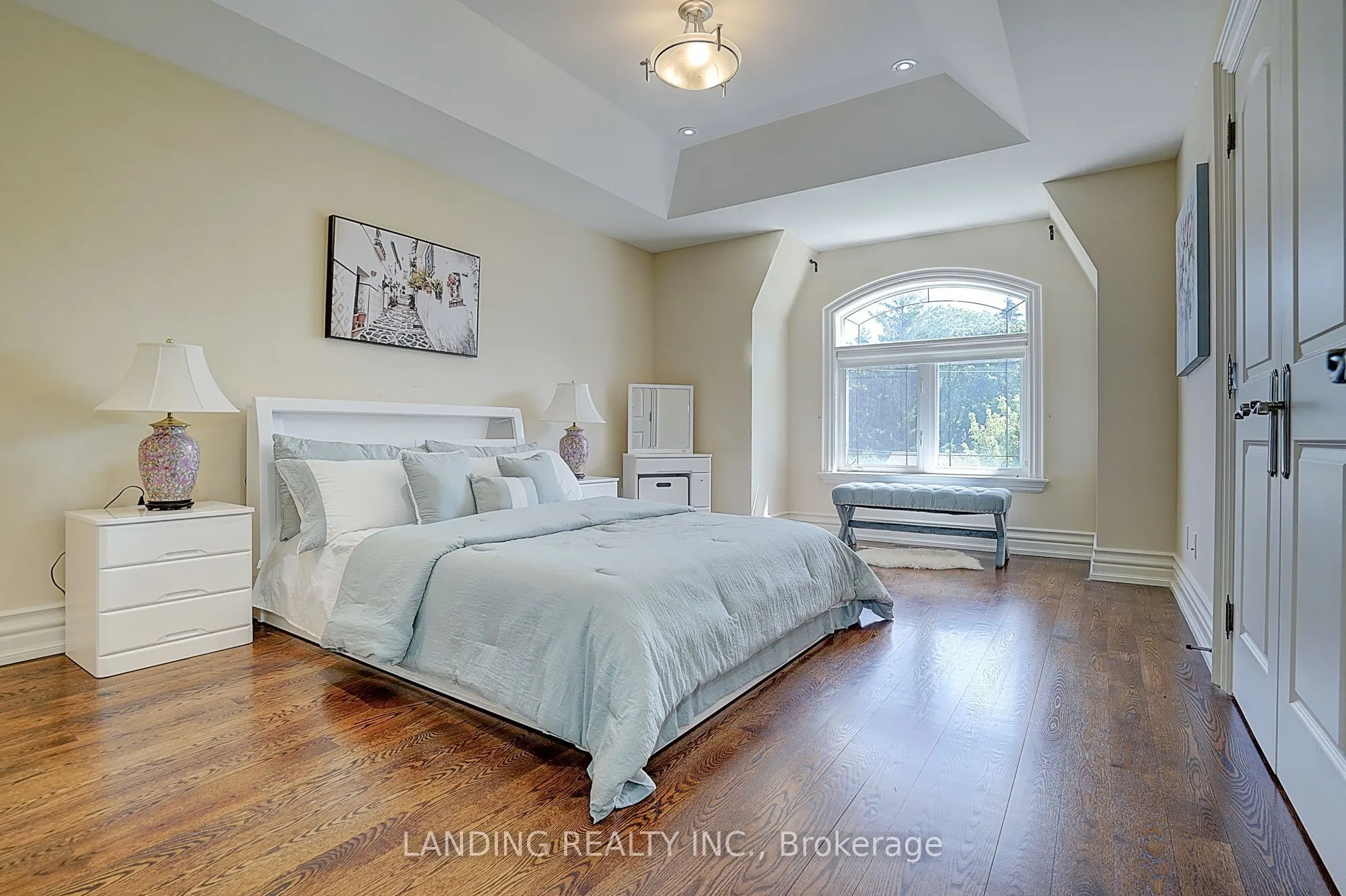 24 Abbotsford Road