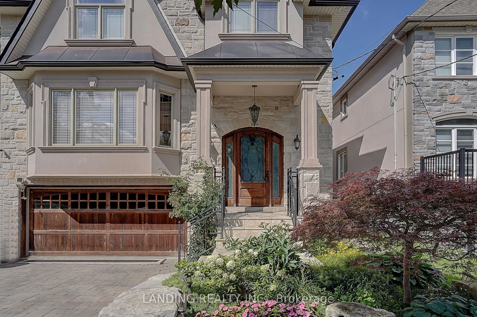 24 Abbotsford Road