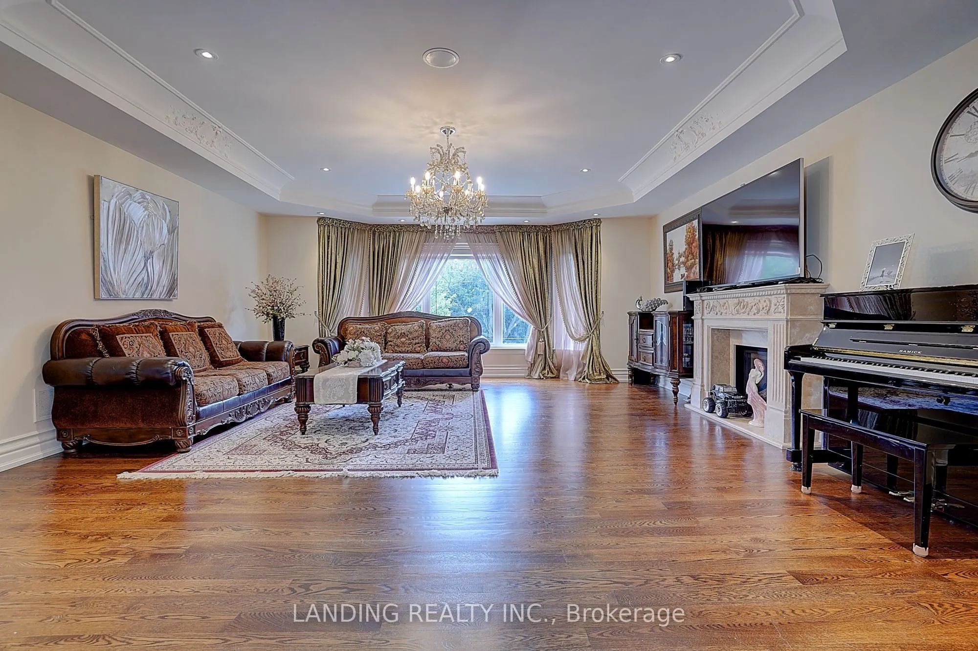24 Abbotsford Road