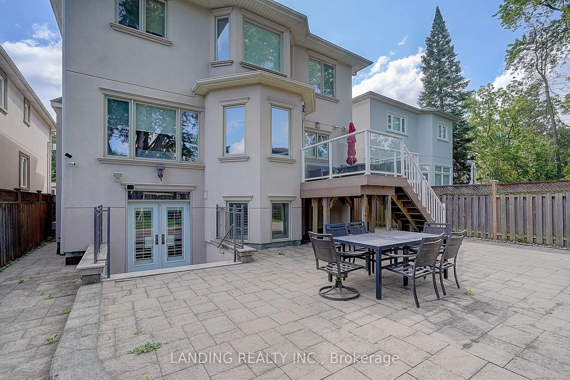 24 Abbotsford Road