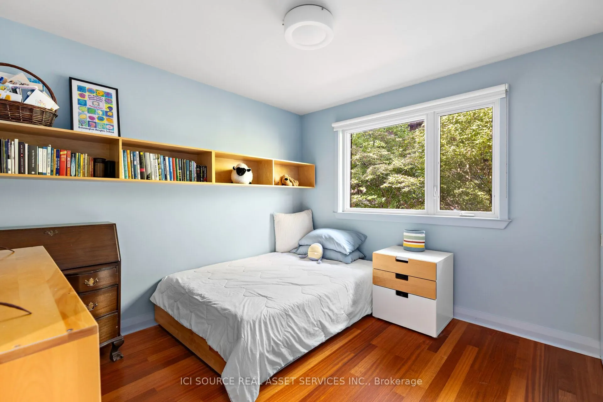 10 Red Oaks Crescent