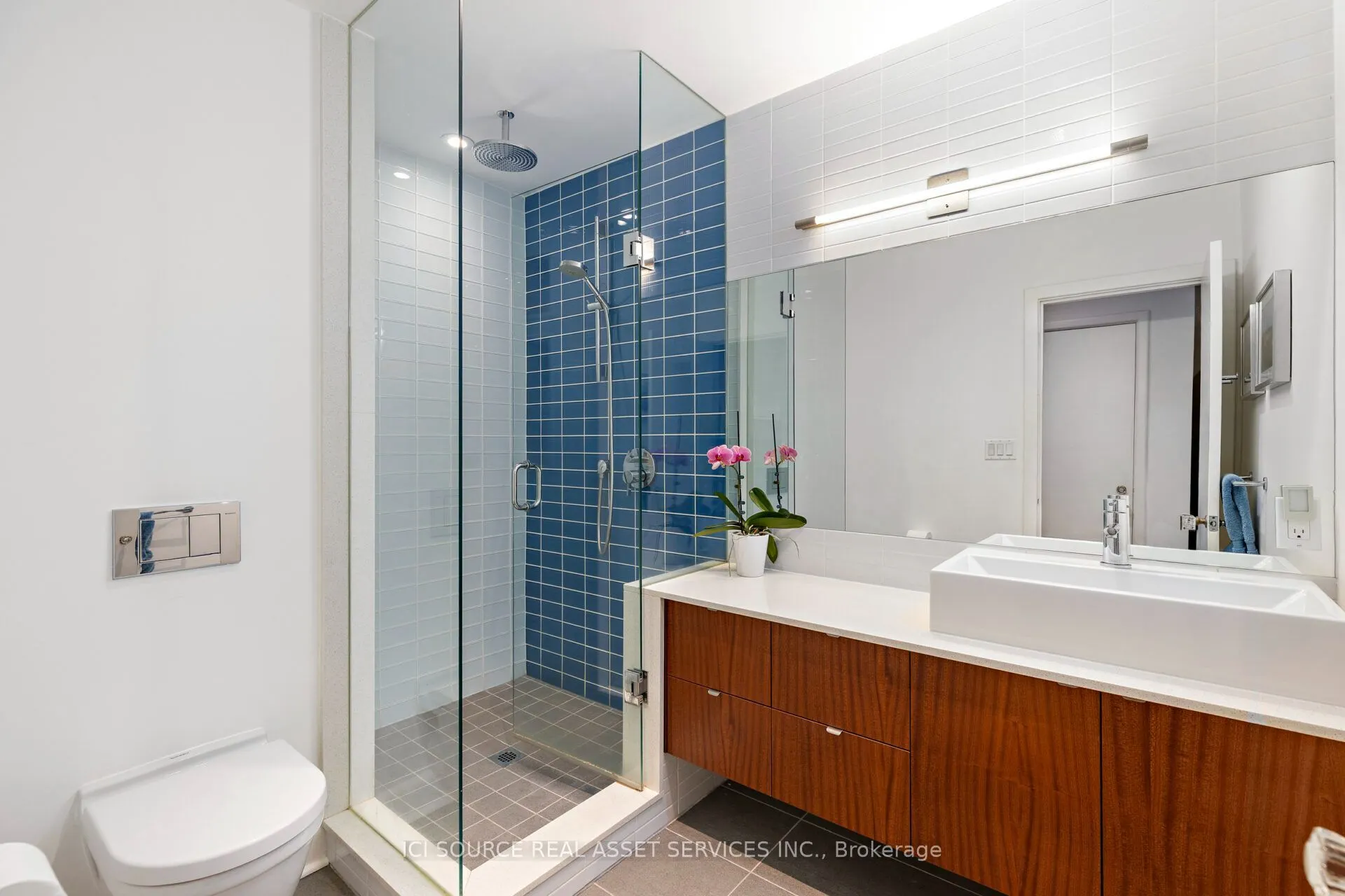 10 Red Oaks Crescent
