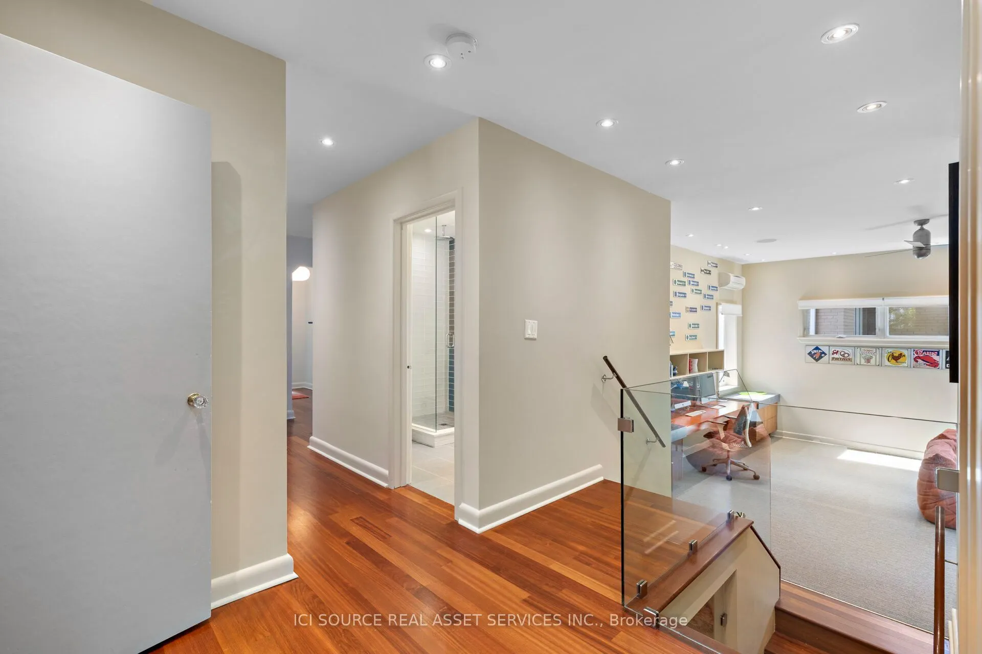 10 Red Oaks Crescent
