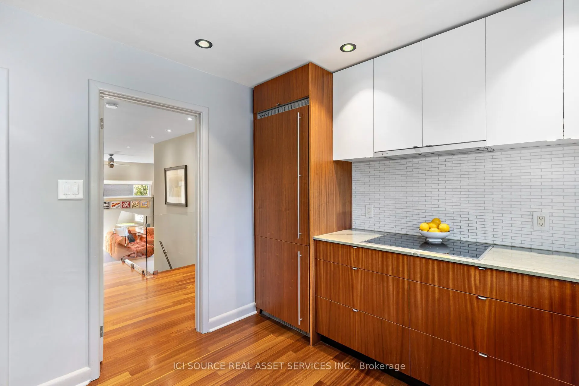 10 Red Oaks Crescent