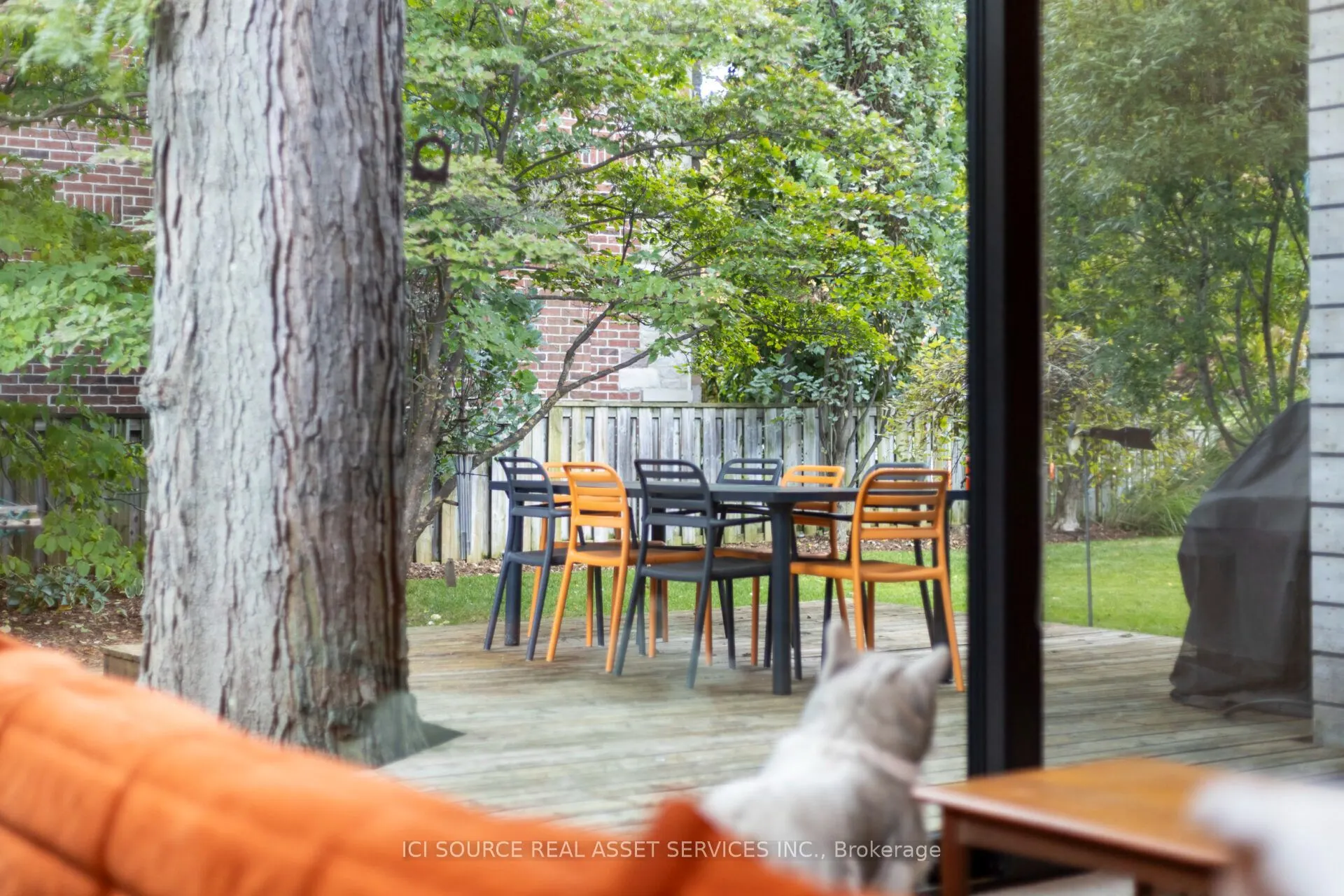 10 Red Oaks Crescent