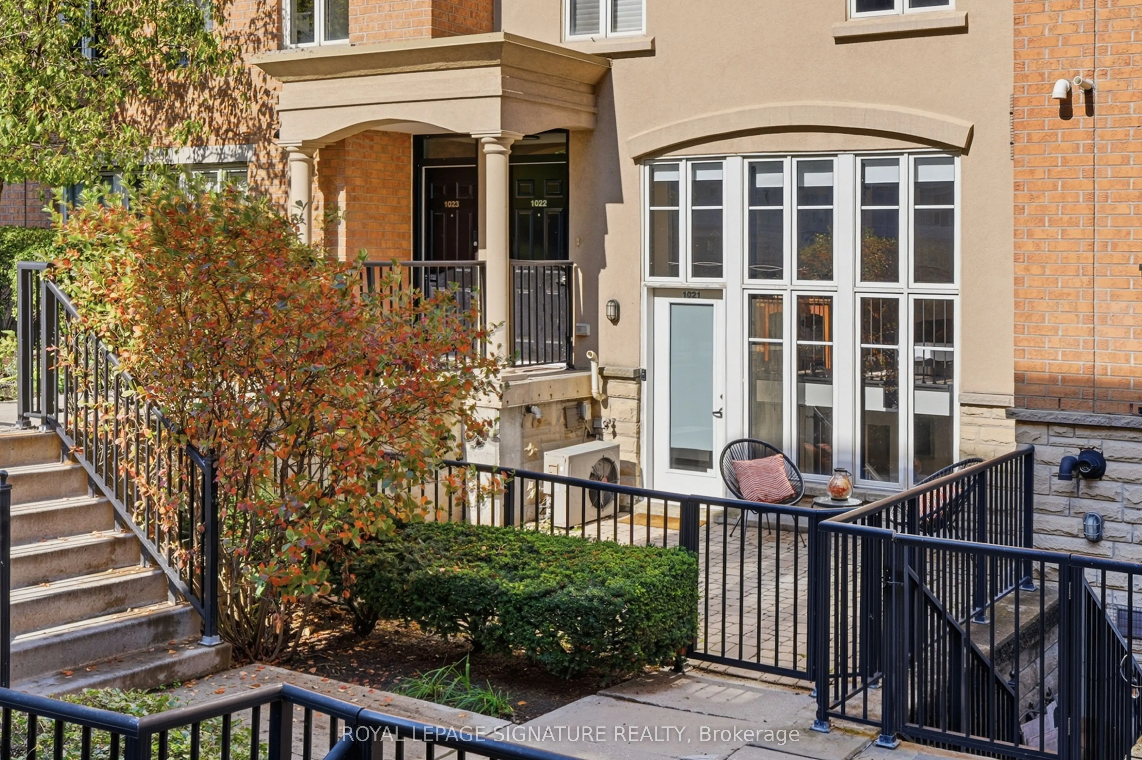 54 East Liberty Street #1021