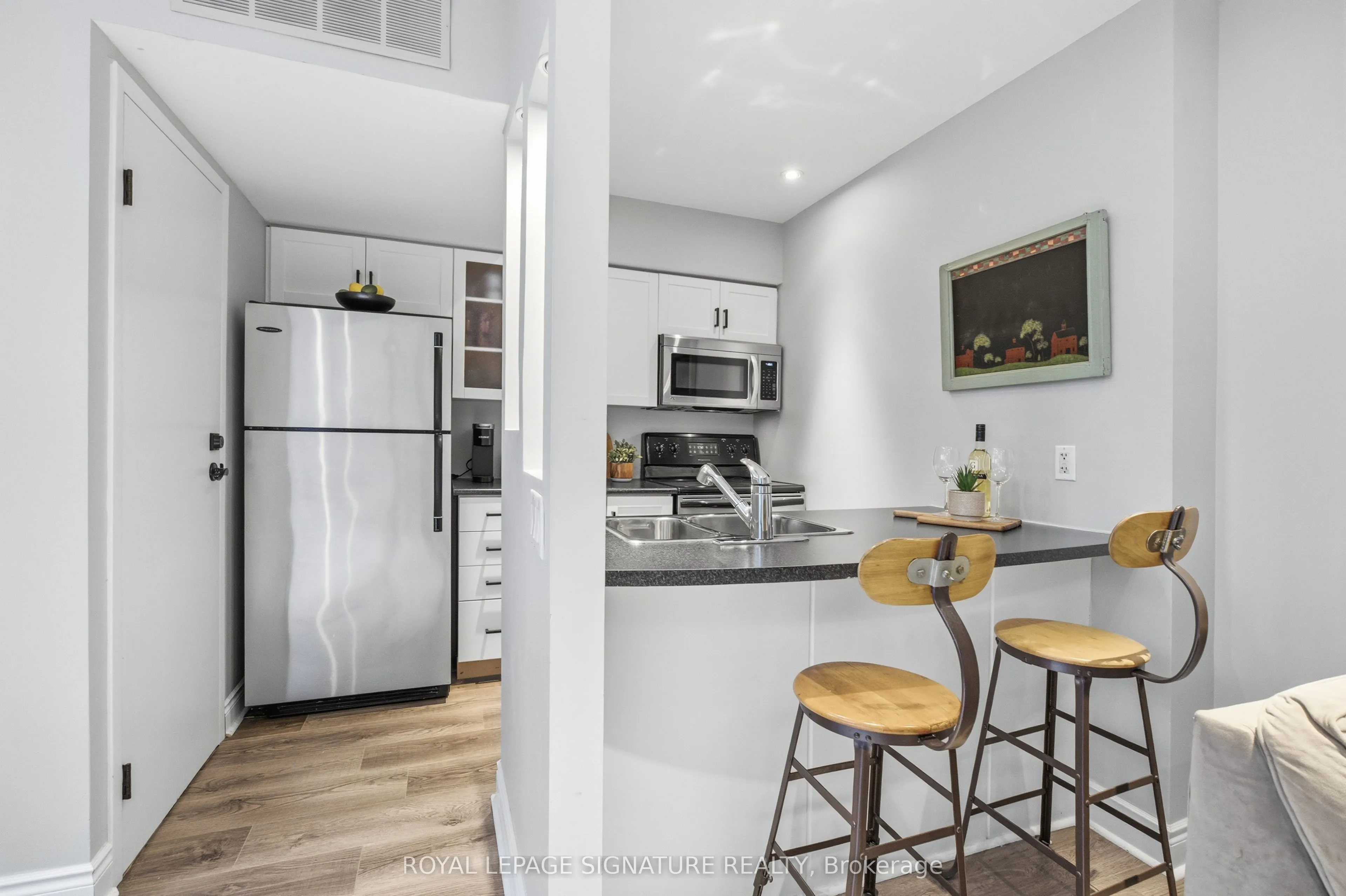 54 East Liberty Street #1021