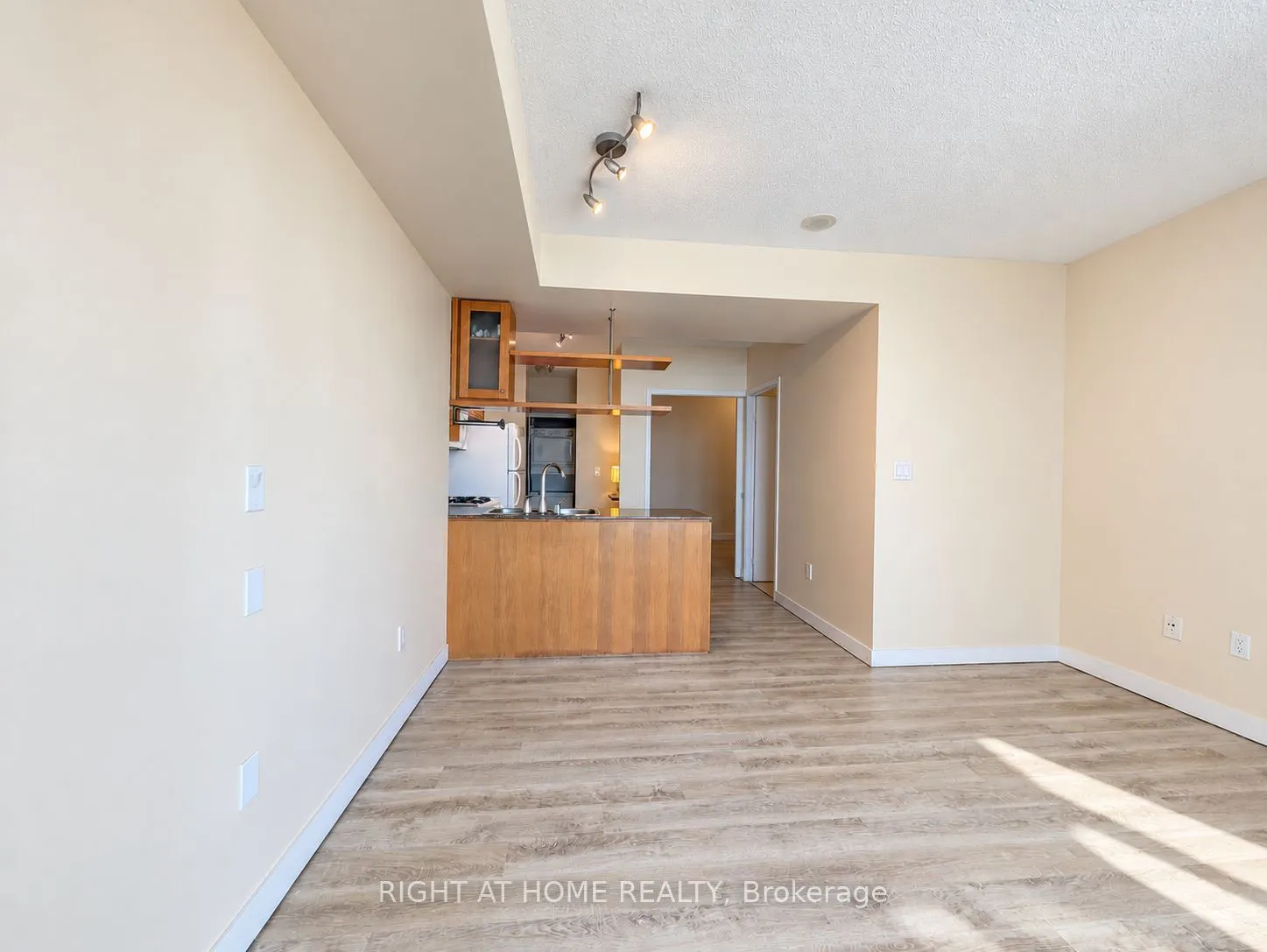 35 Mariner Terrace #2905
