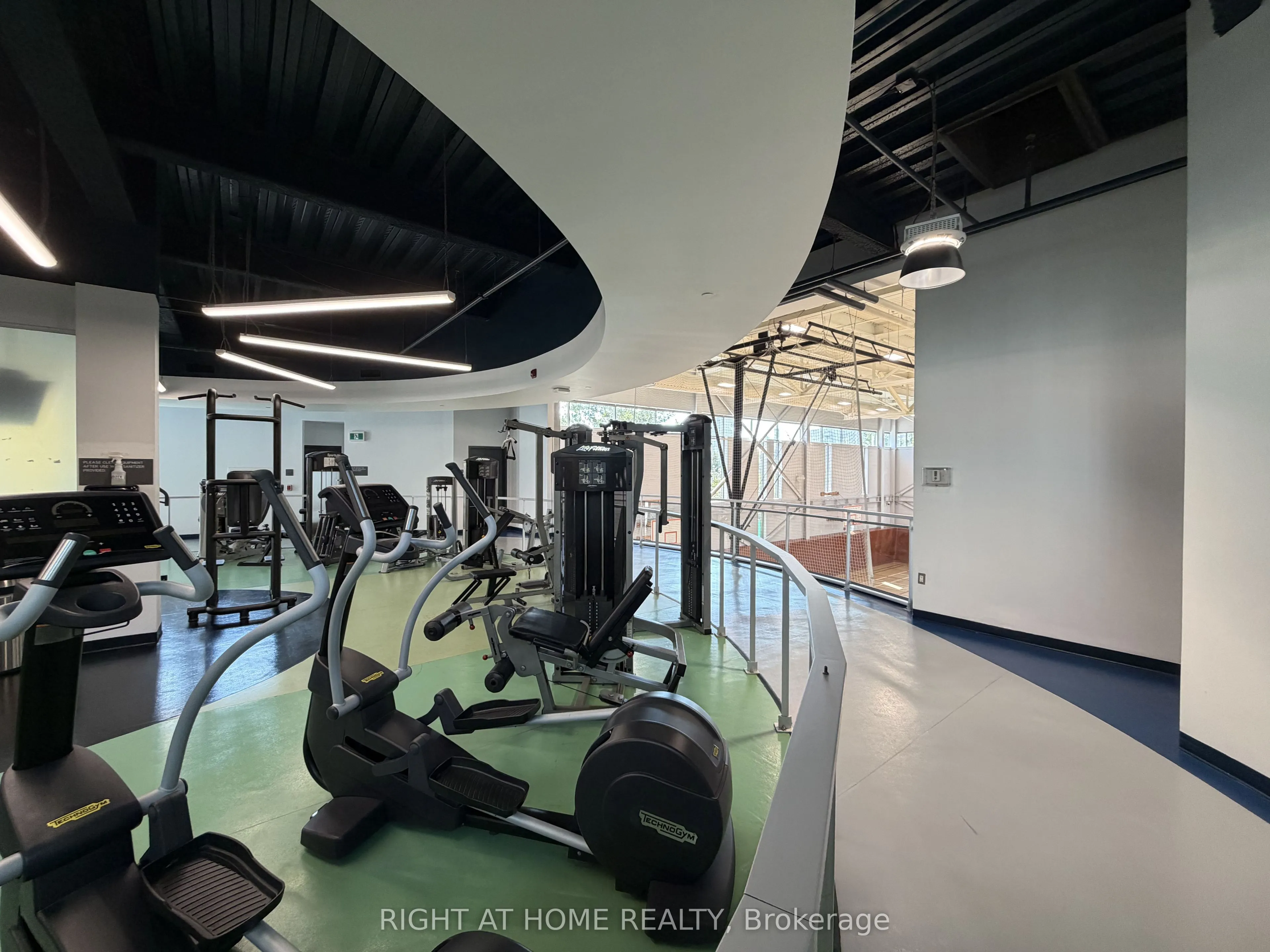 35 Mariner Terrace #2905