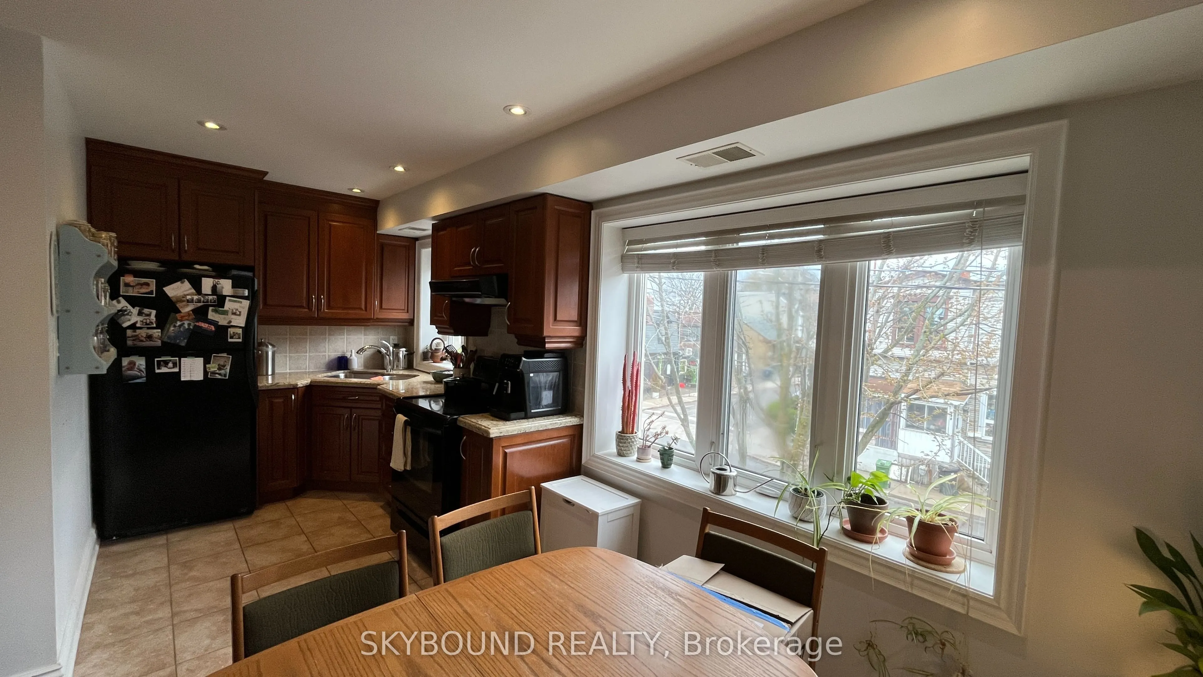 157 Christie Street #2