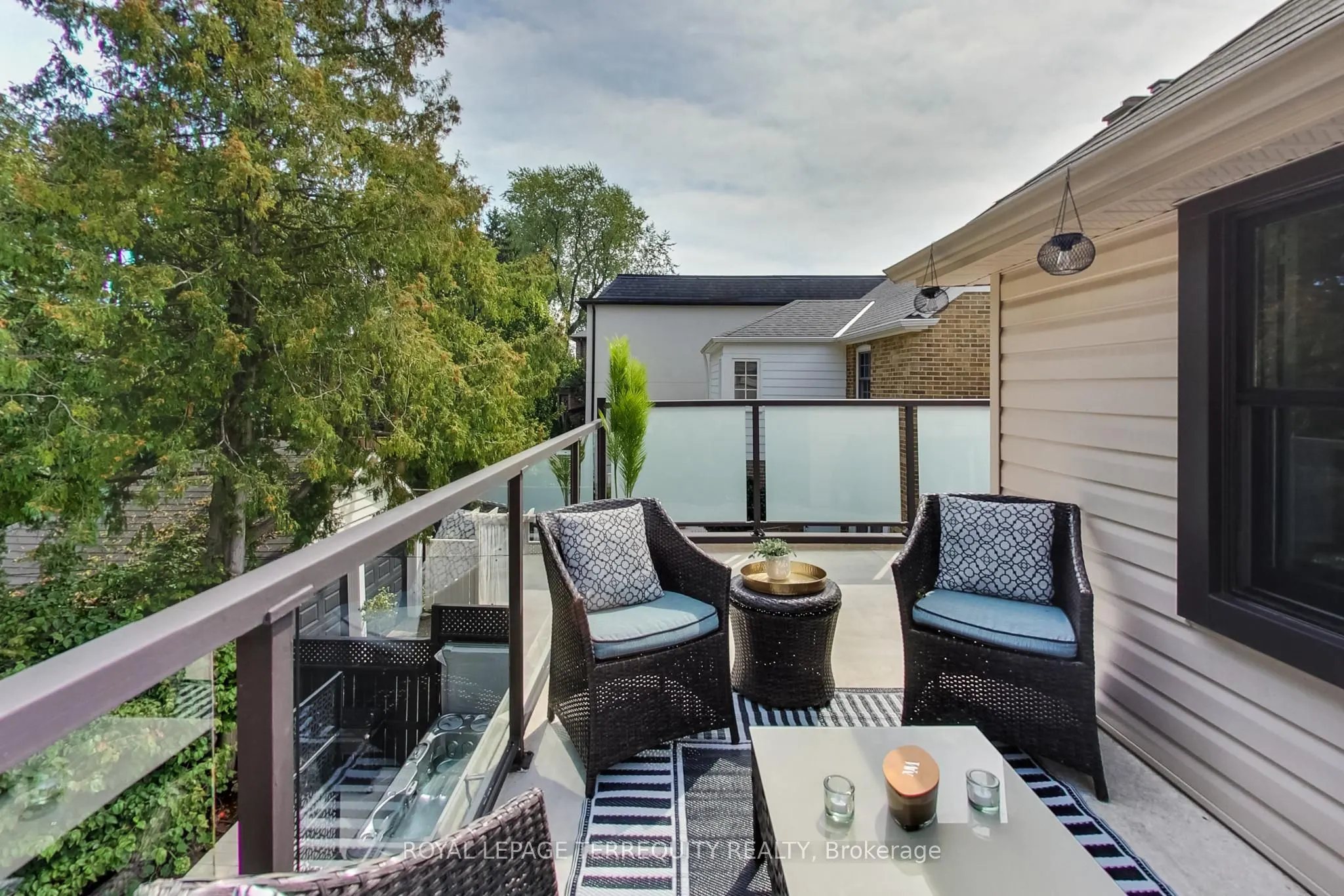 37 De Vere Gardens