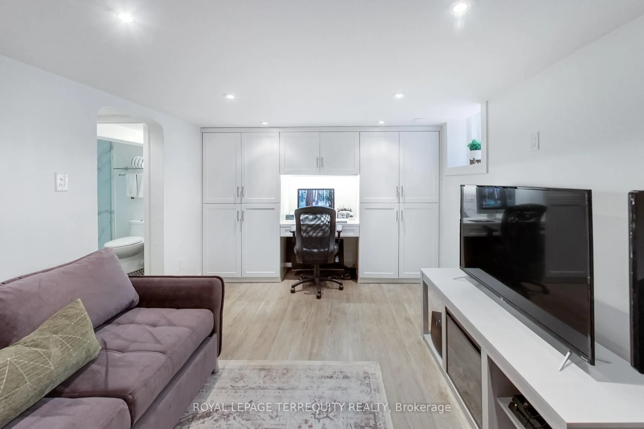 37 De Vere Gardens