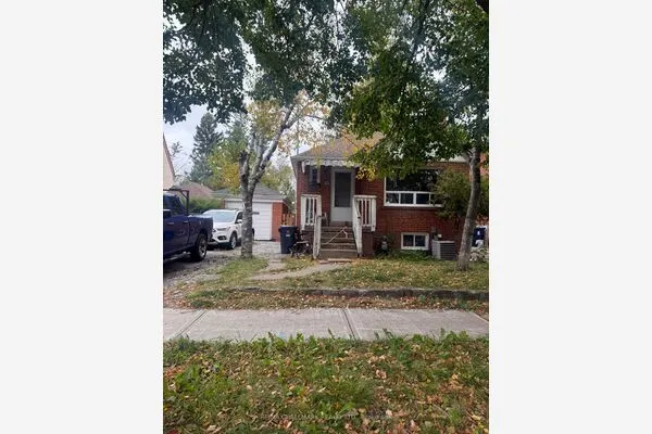 32 Newton Drive