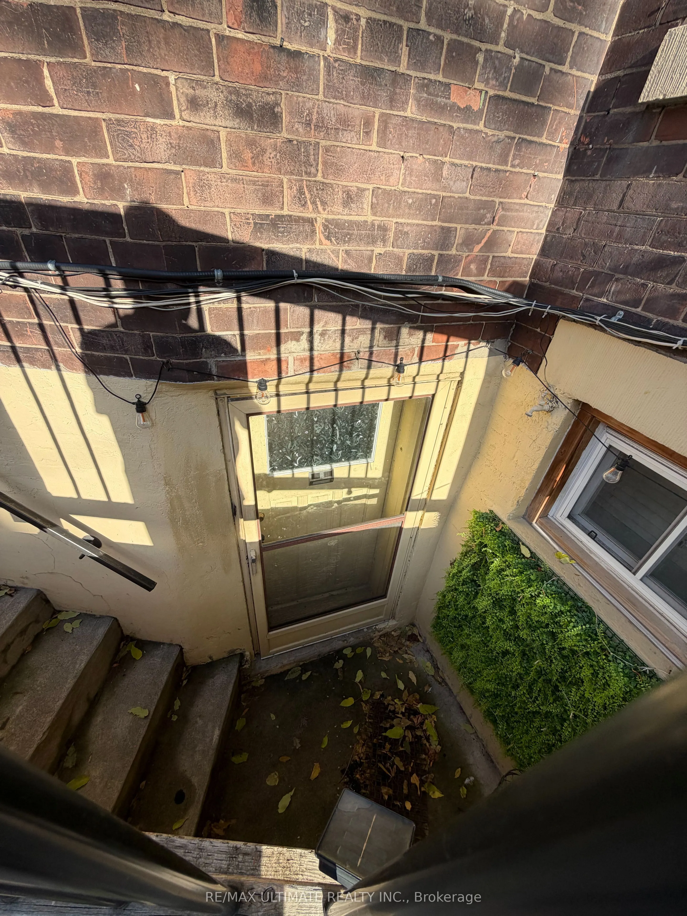 38 Rolyat Street #Bsmt
