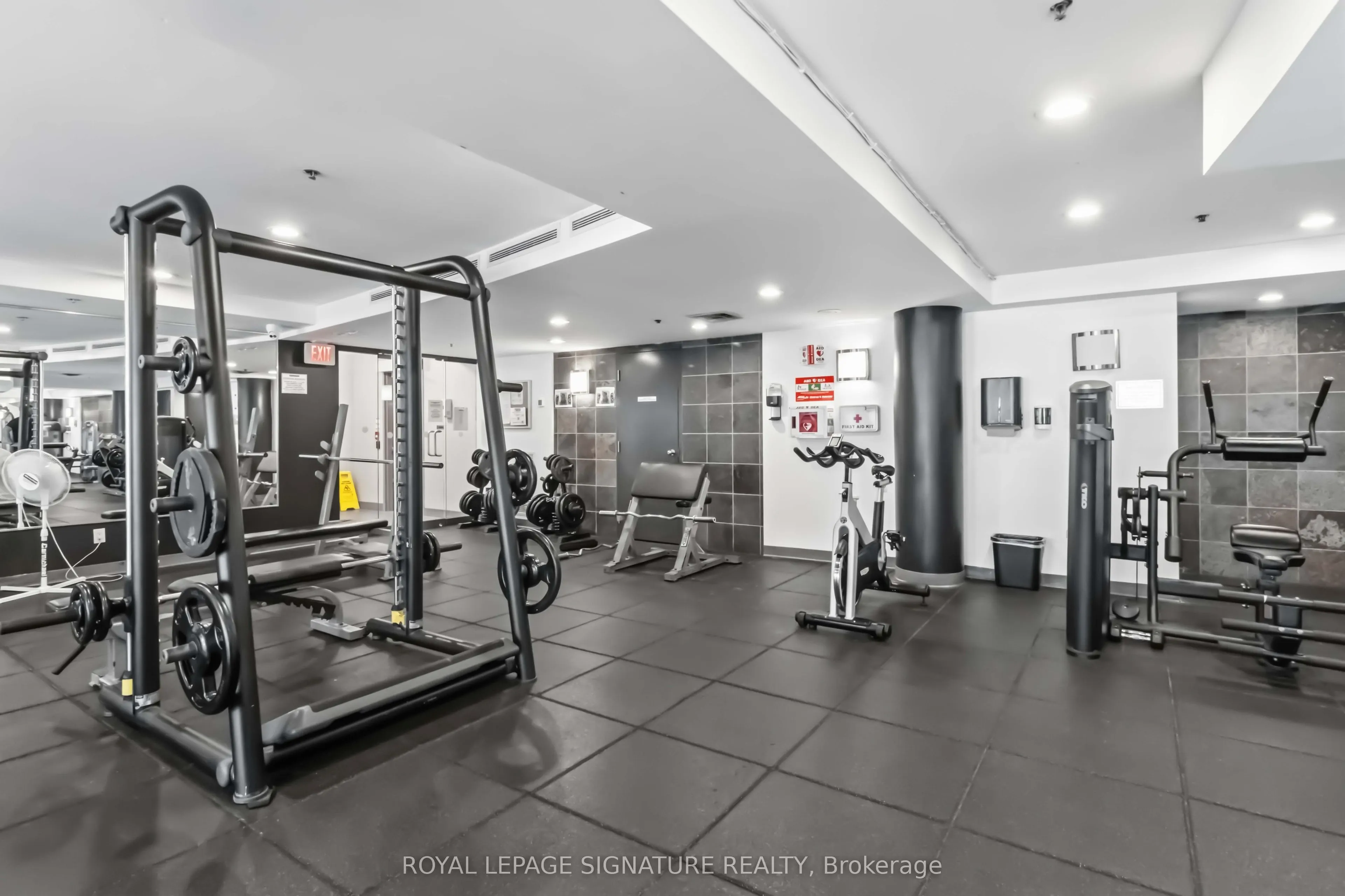 231 Fort York Boulevard #225