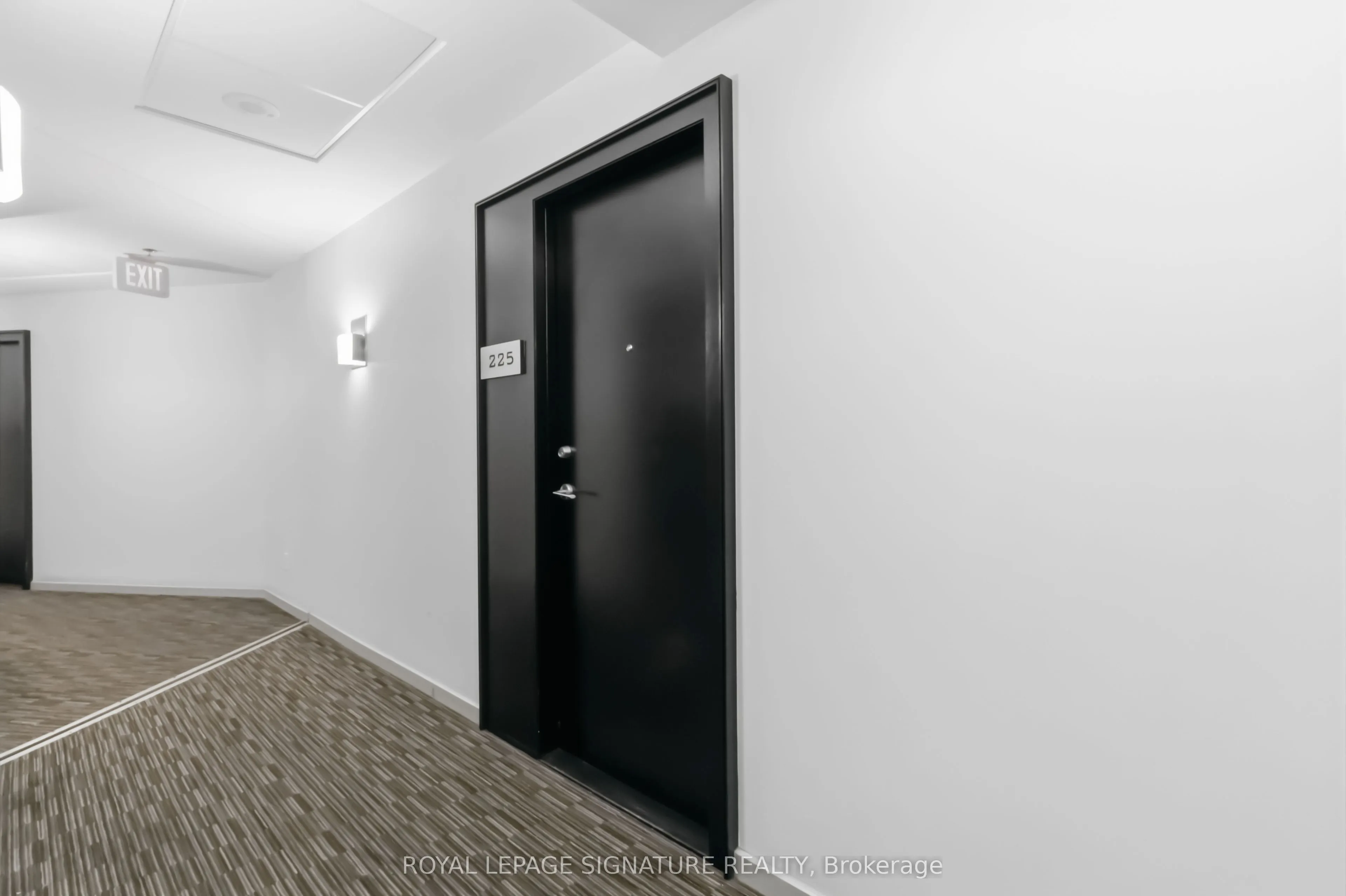 231 Fort York Boulevard #225