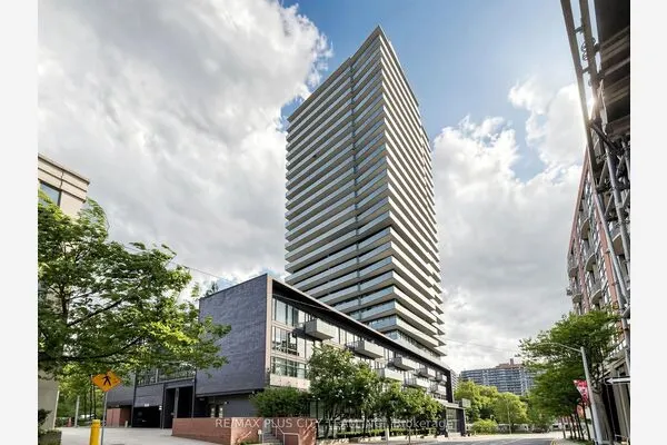 1815 Yonge Street