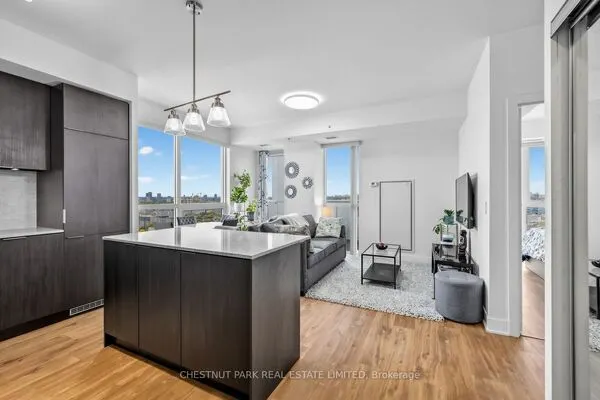 318 Richmond Street W