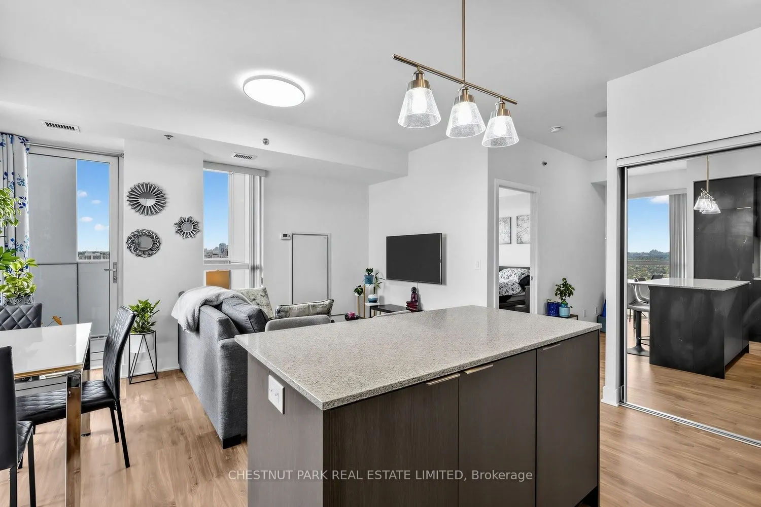 318 Richmond Street W #3001