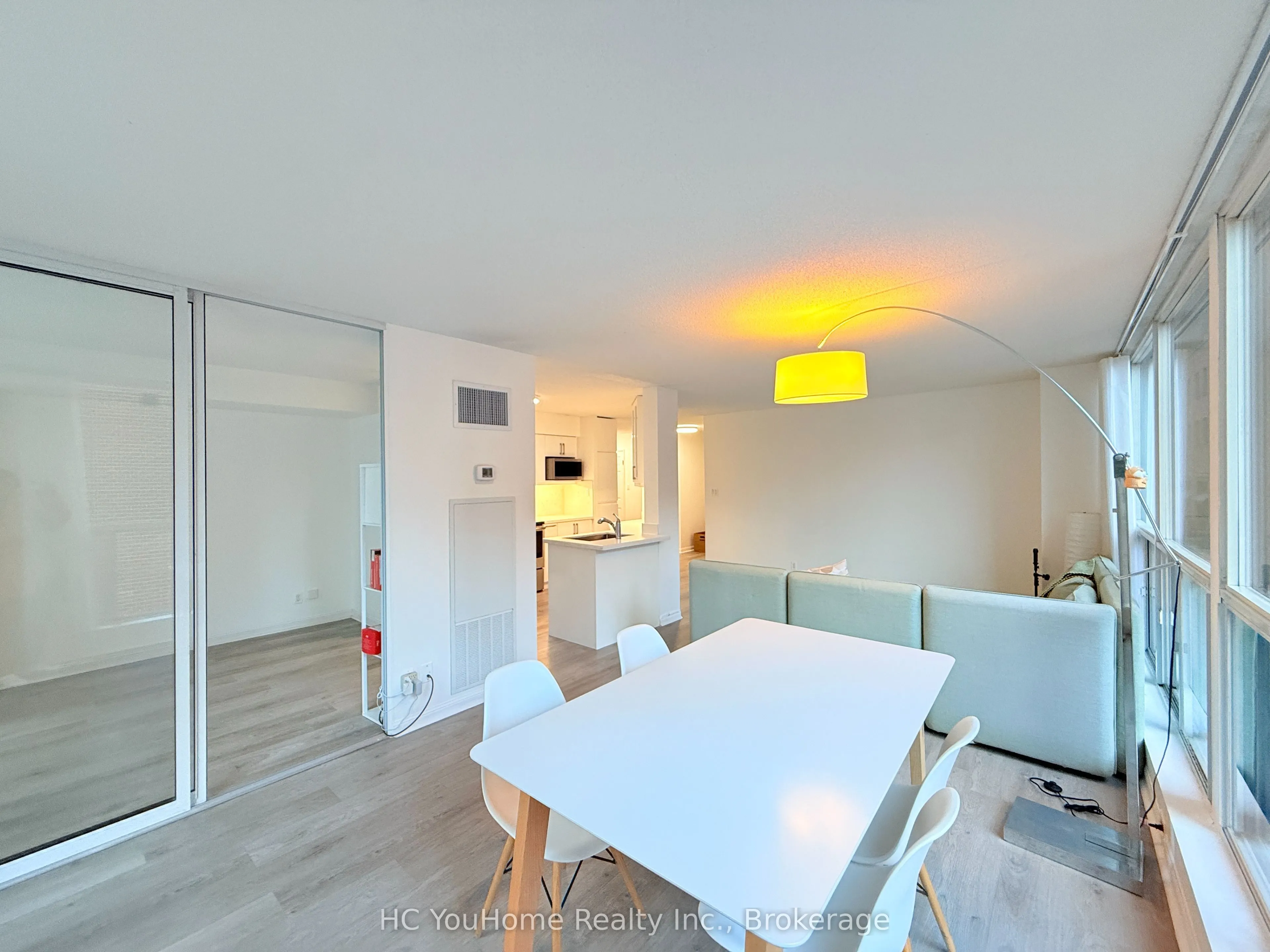 24 Wellesley Street W #212