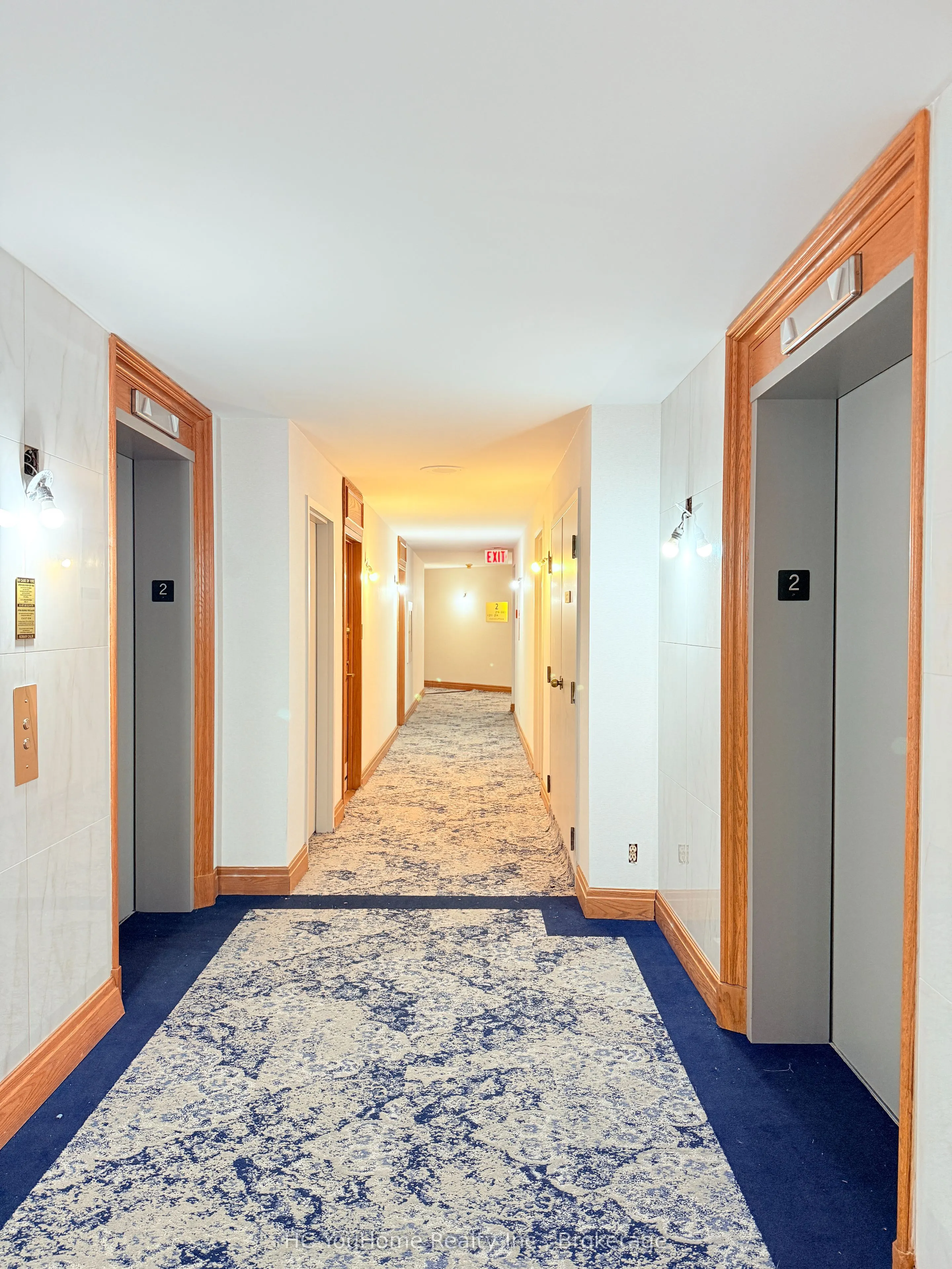 24 Wellesley Street W #212