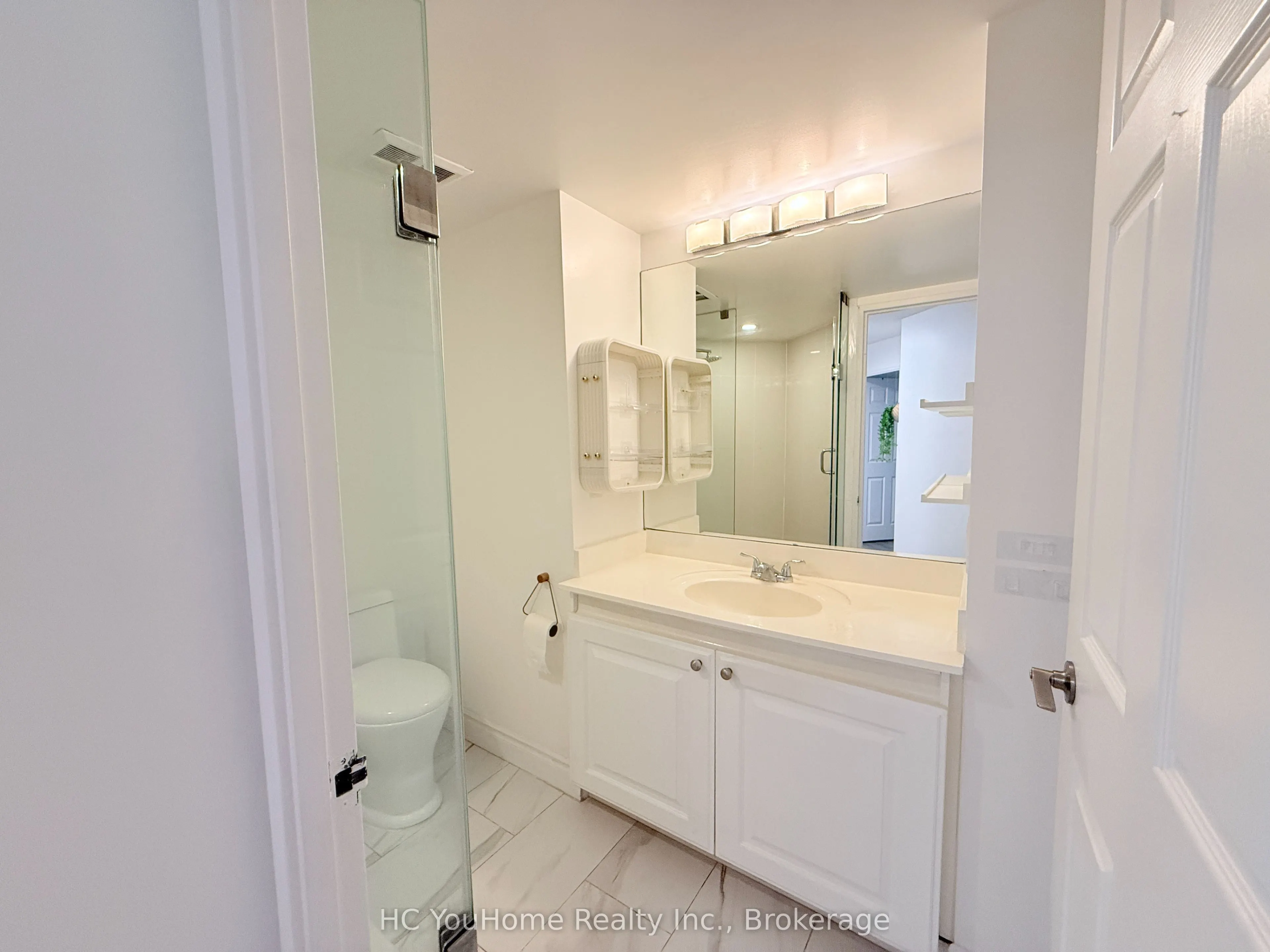 24 Wellesley Street W #212