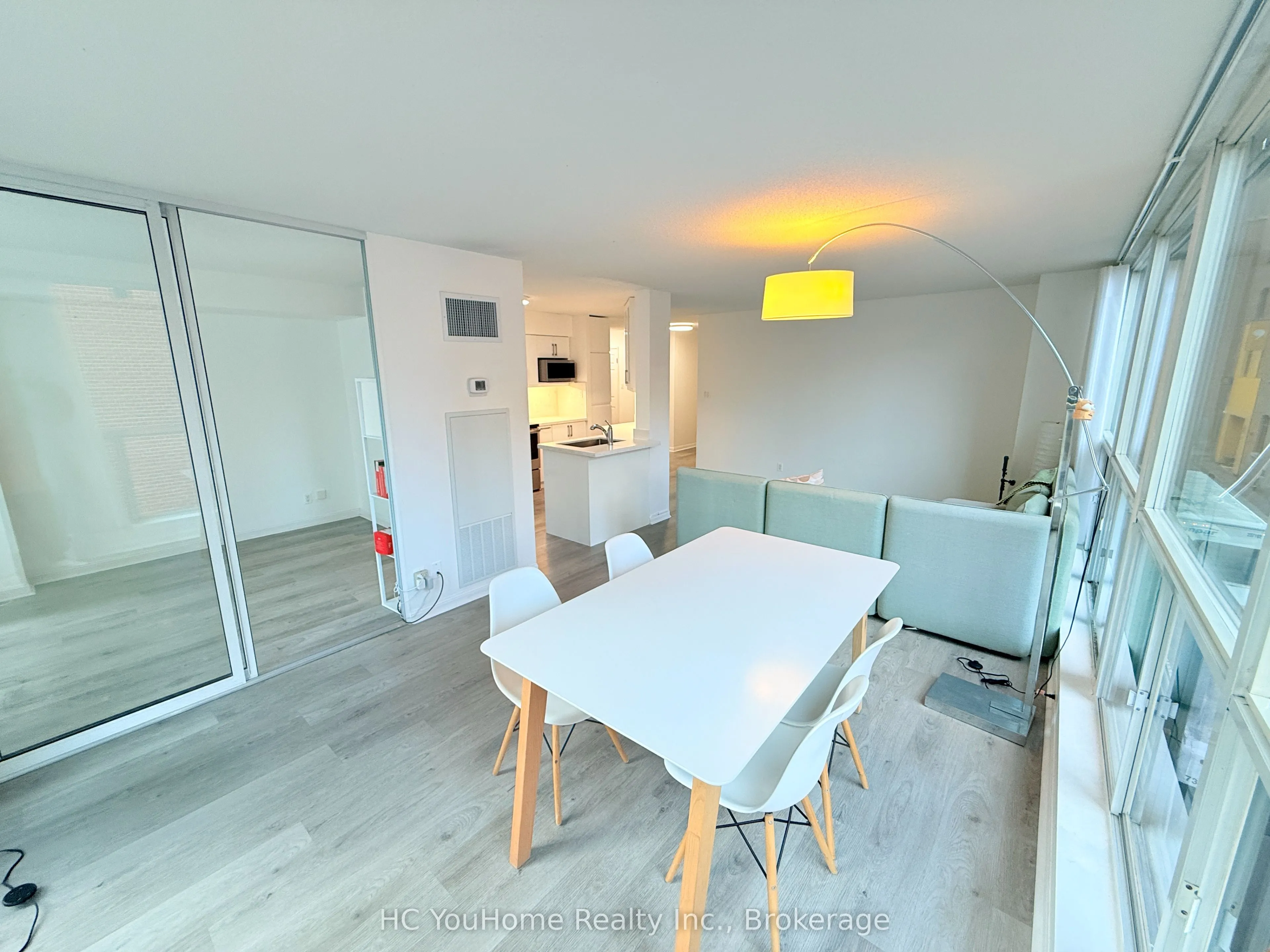 24 Wellesley Street W #212