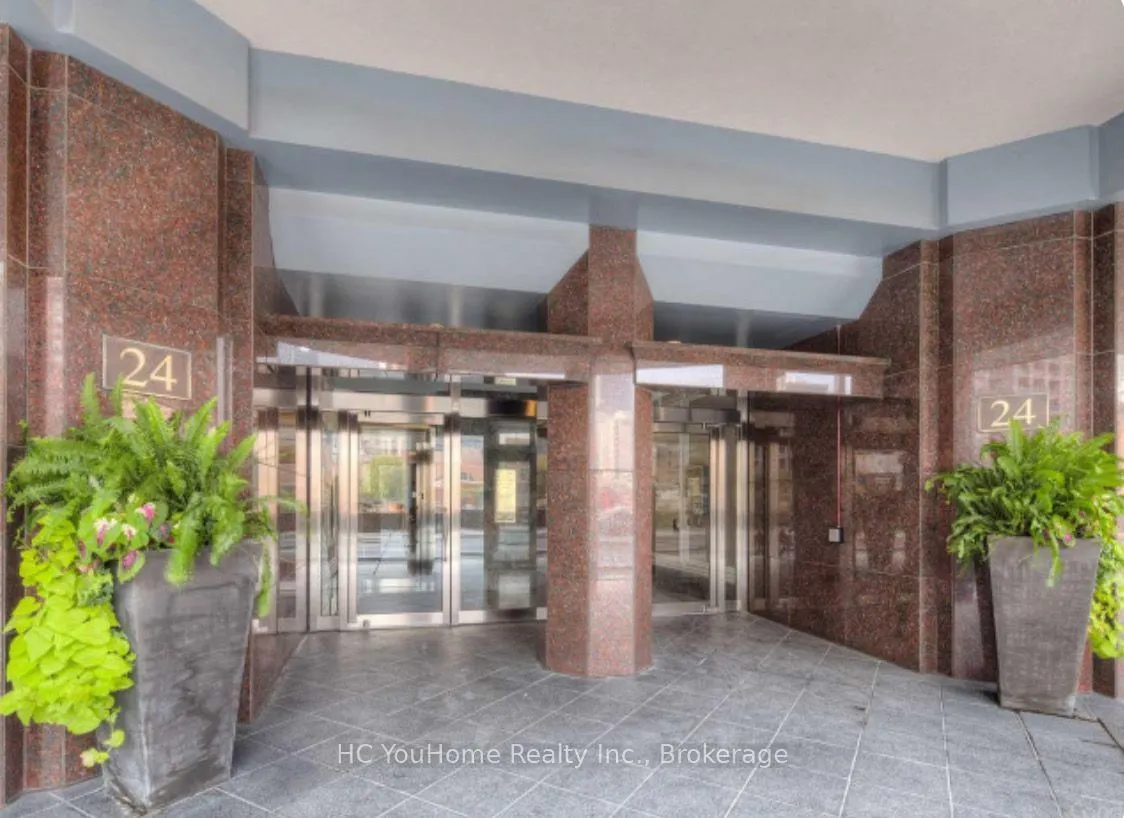 24 Wellesley Street W #212