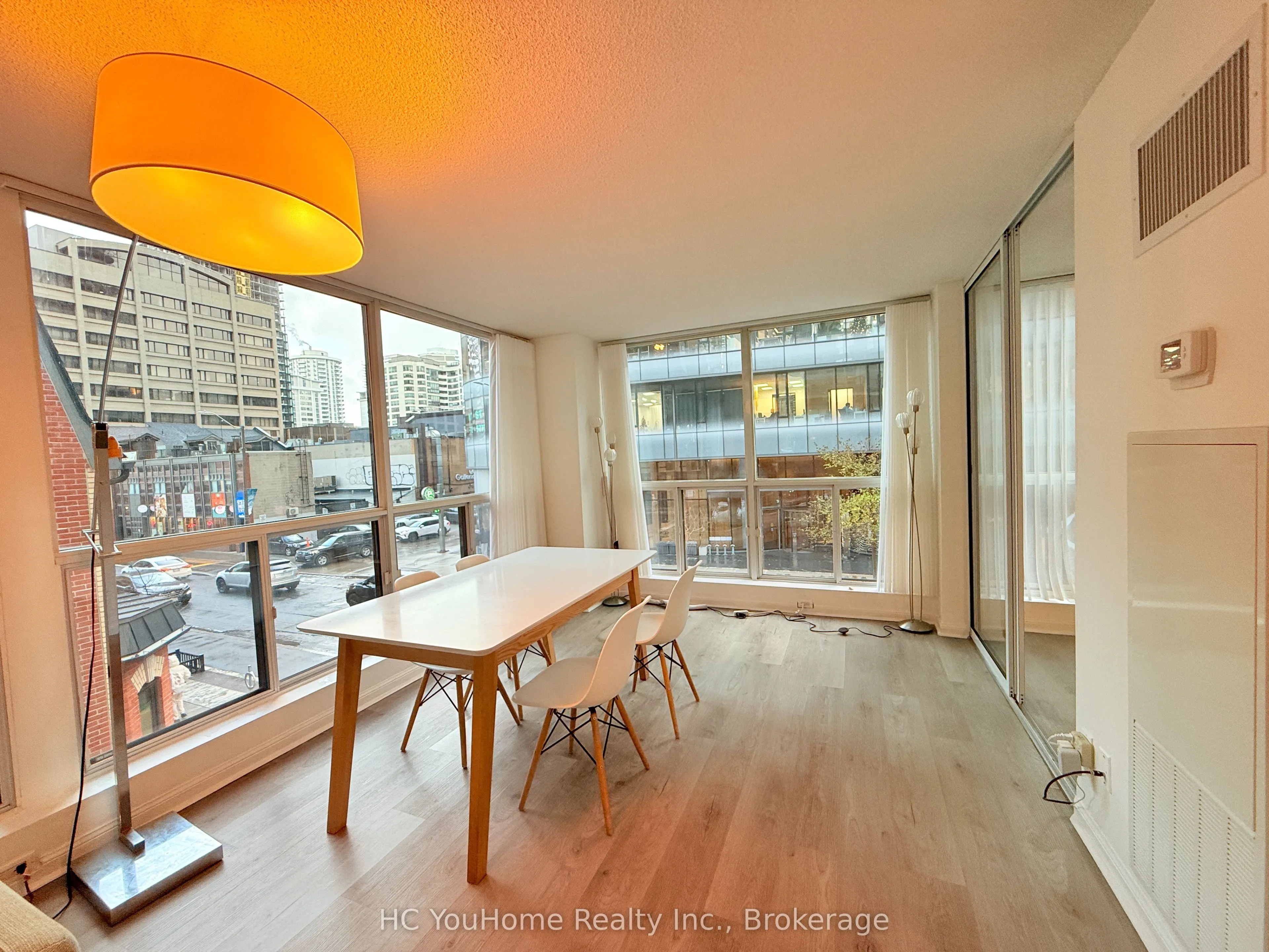 24 Wellesley Street W #212