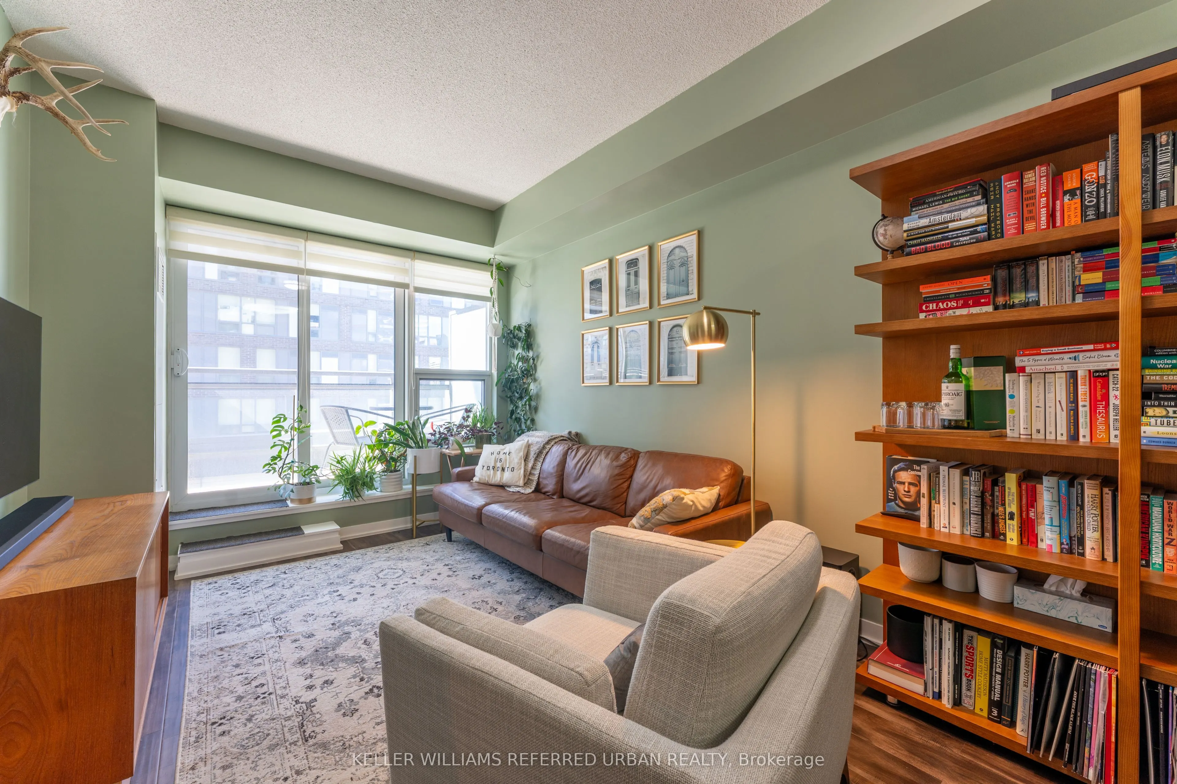 225 Sackville Street #507