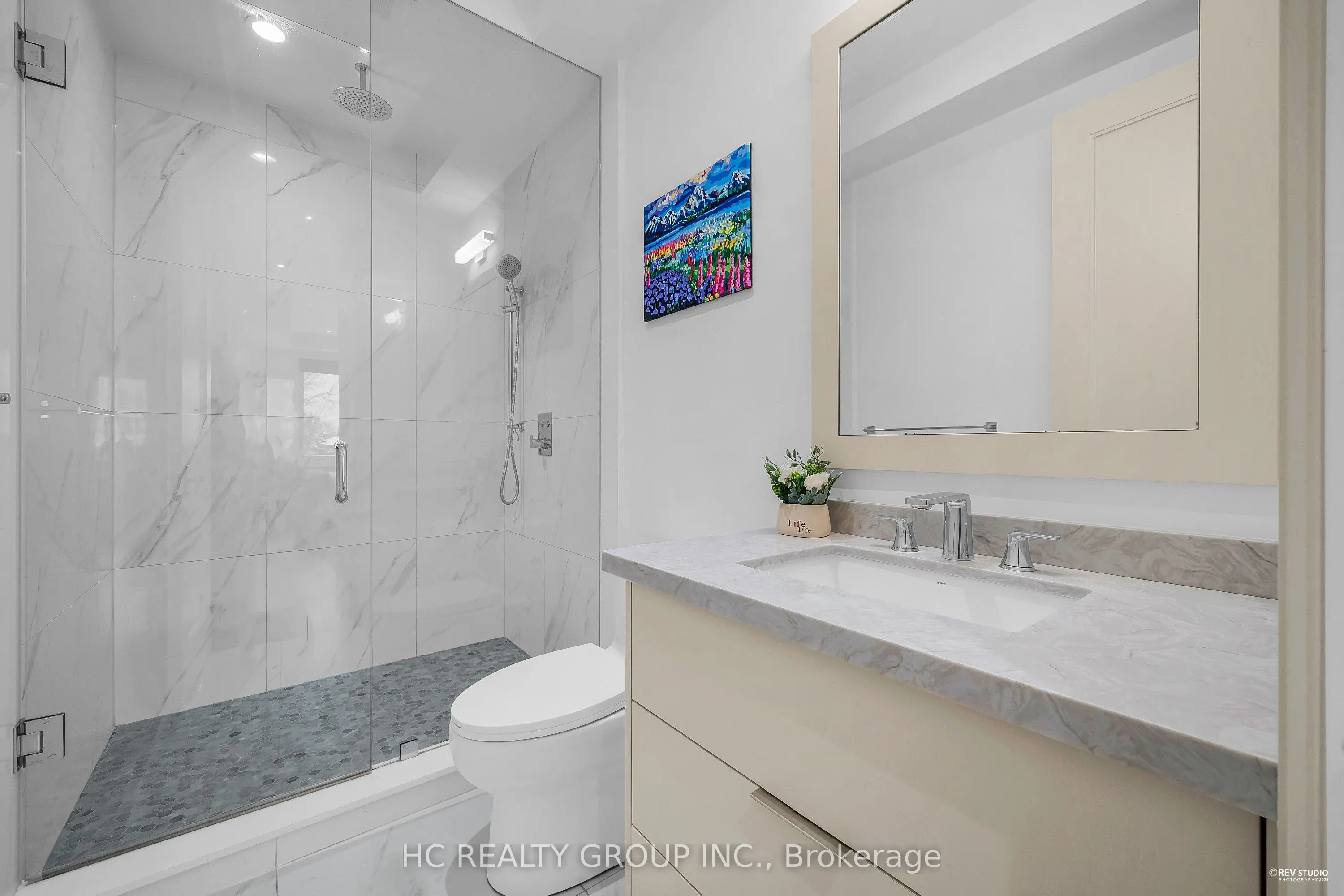 92 Glen Rush Boulevard