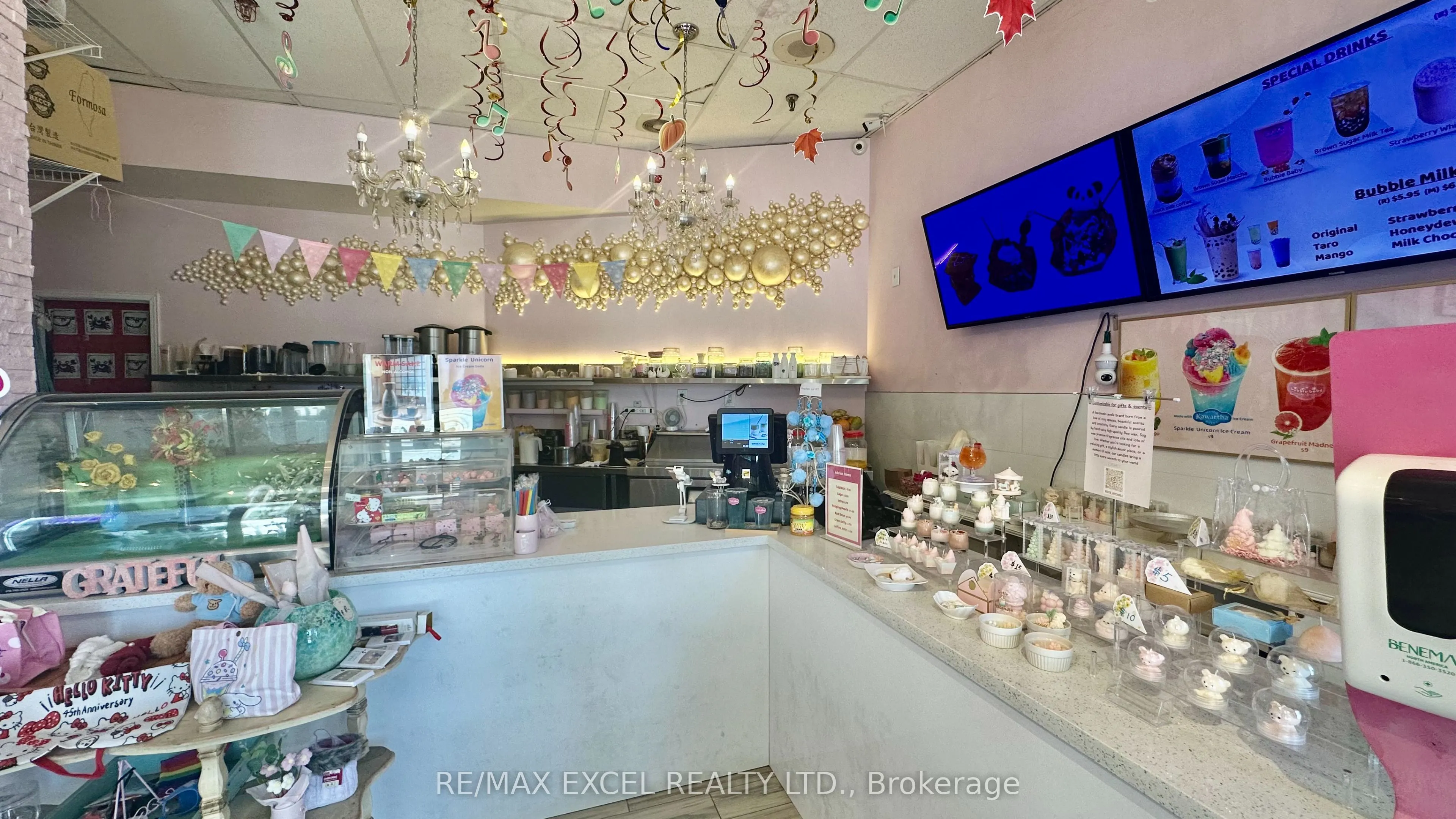 258 Queens Quay W #6