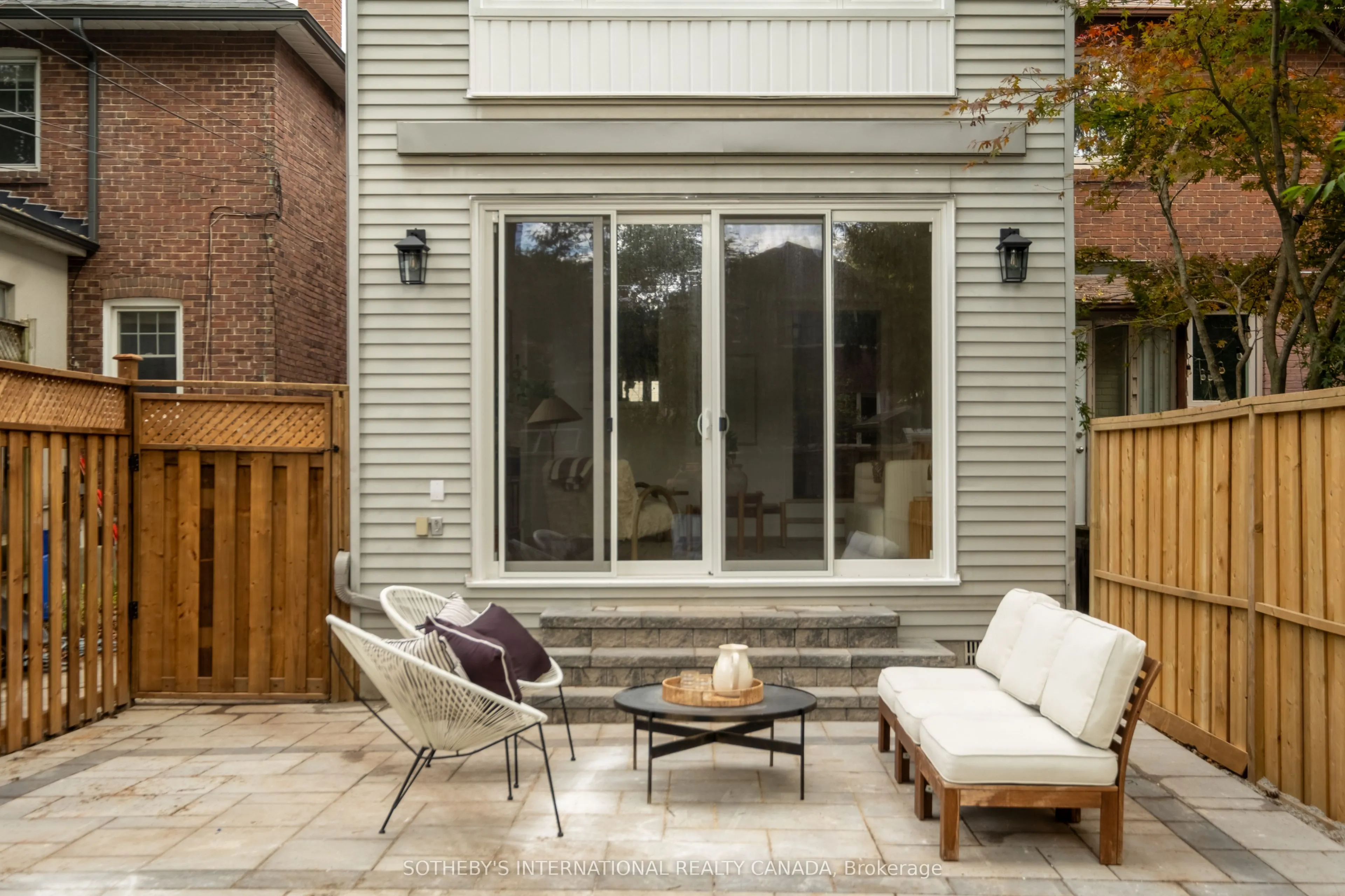 18 Thurston Road