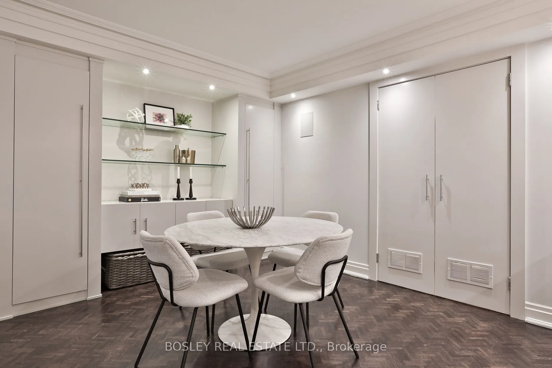 4 Lowther Avenue #101