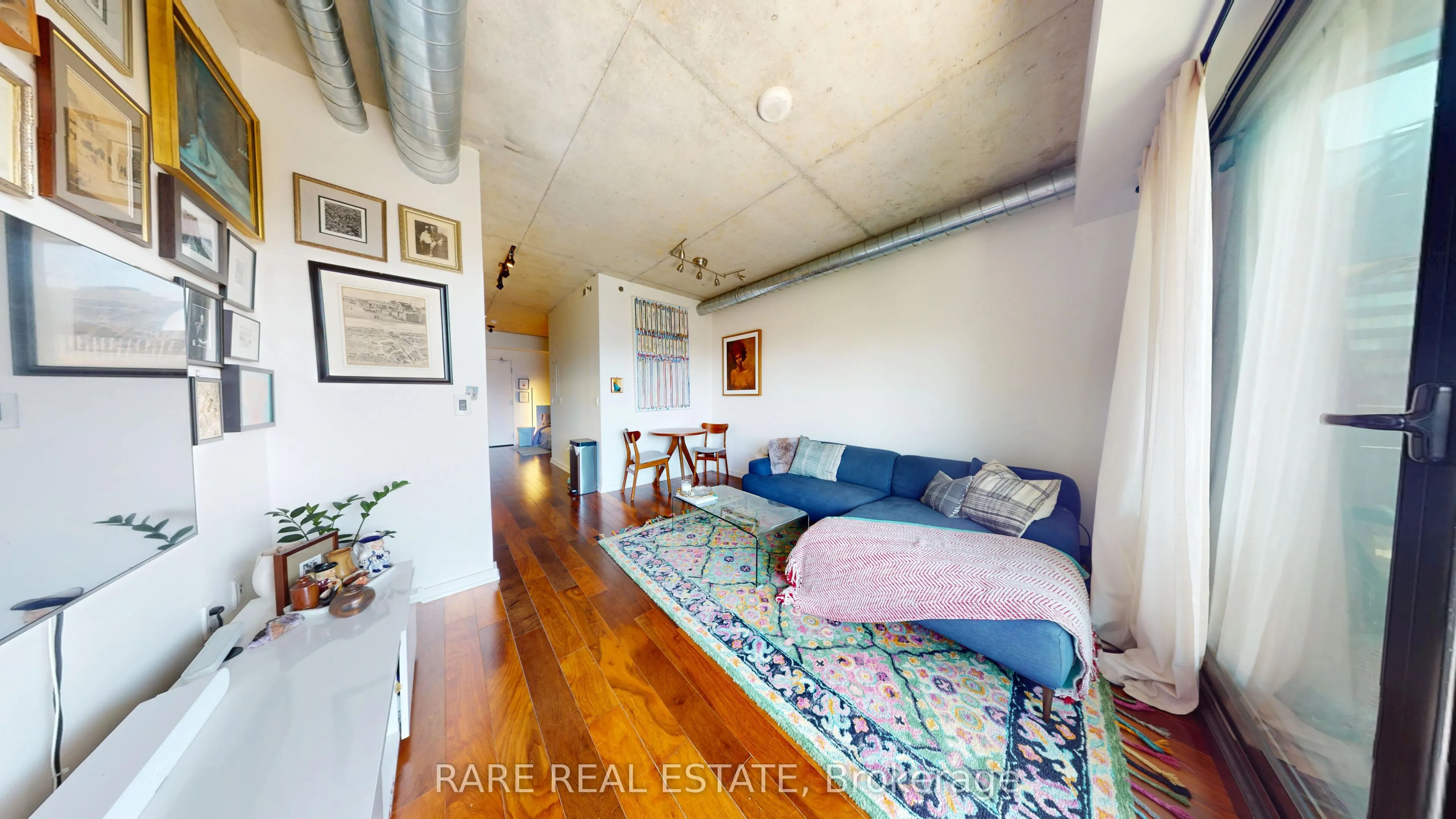 47 Lower River Street #542