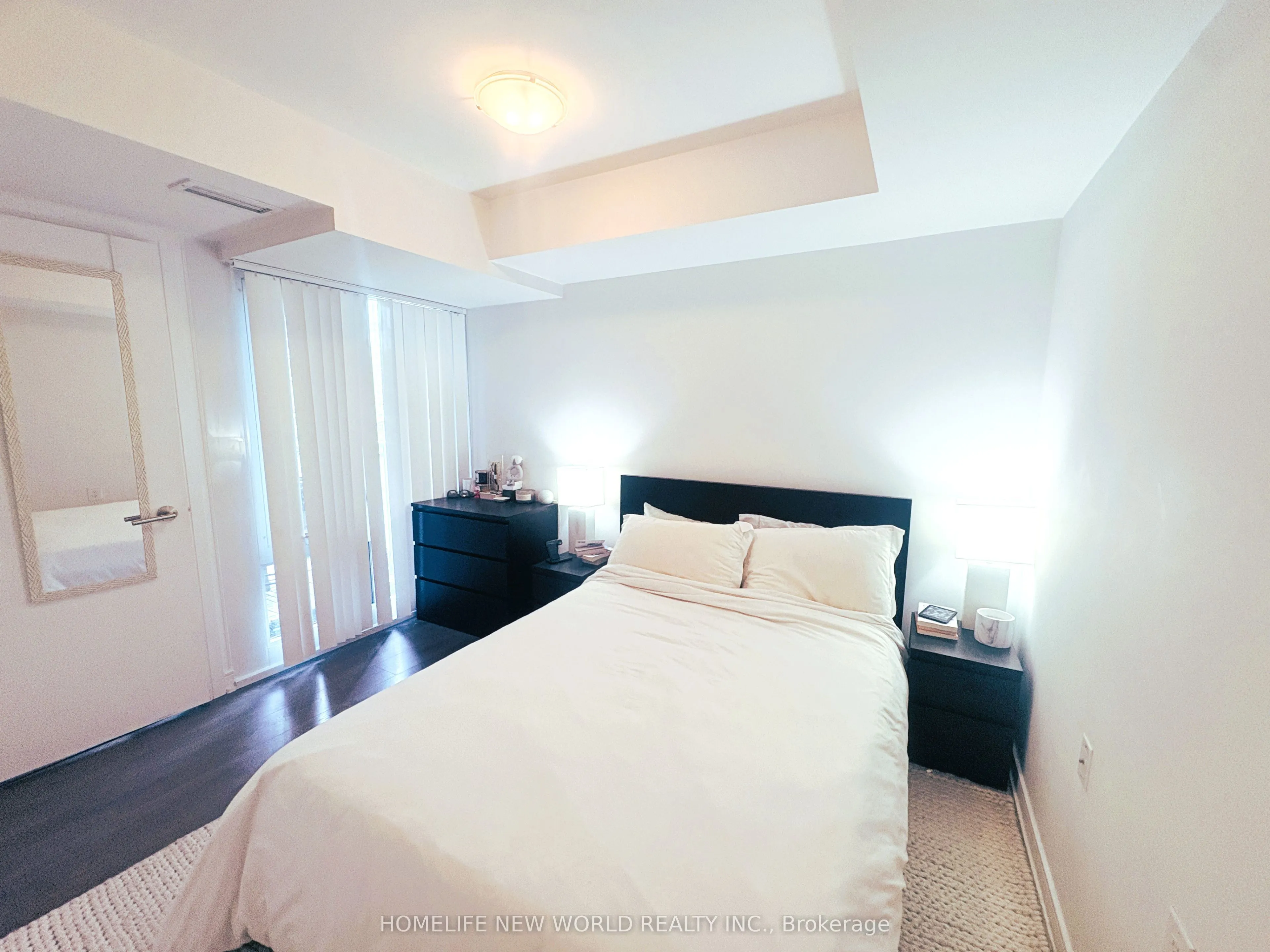 525 Adelaide Street W #719