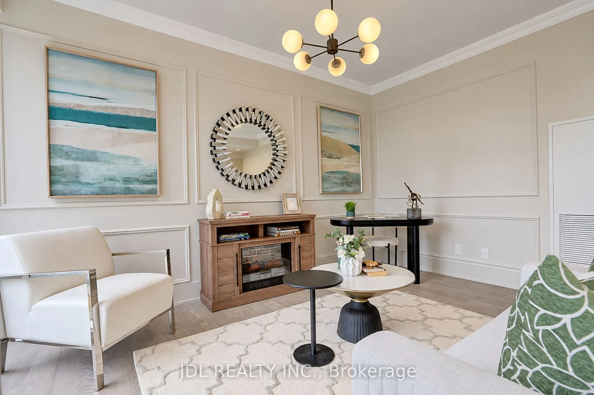 1 Gloucester Street #1615