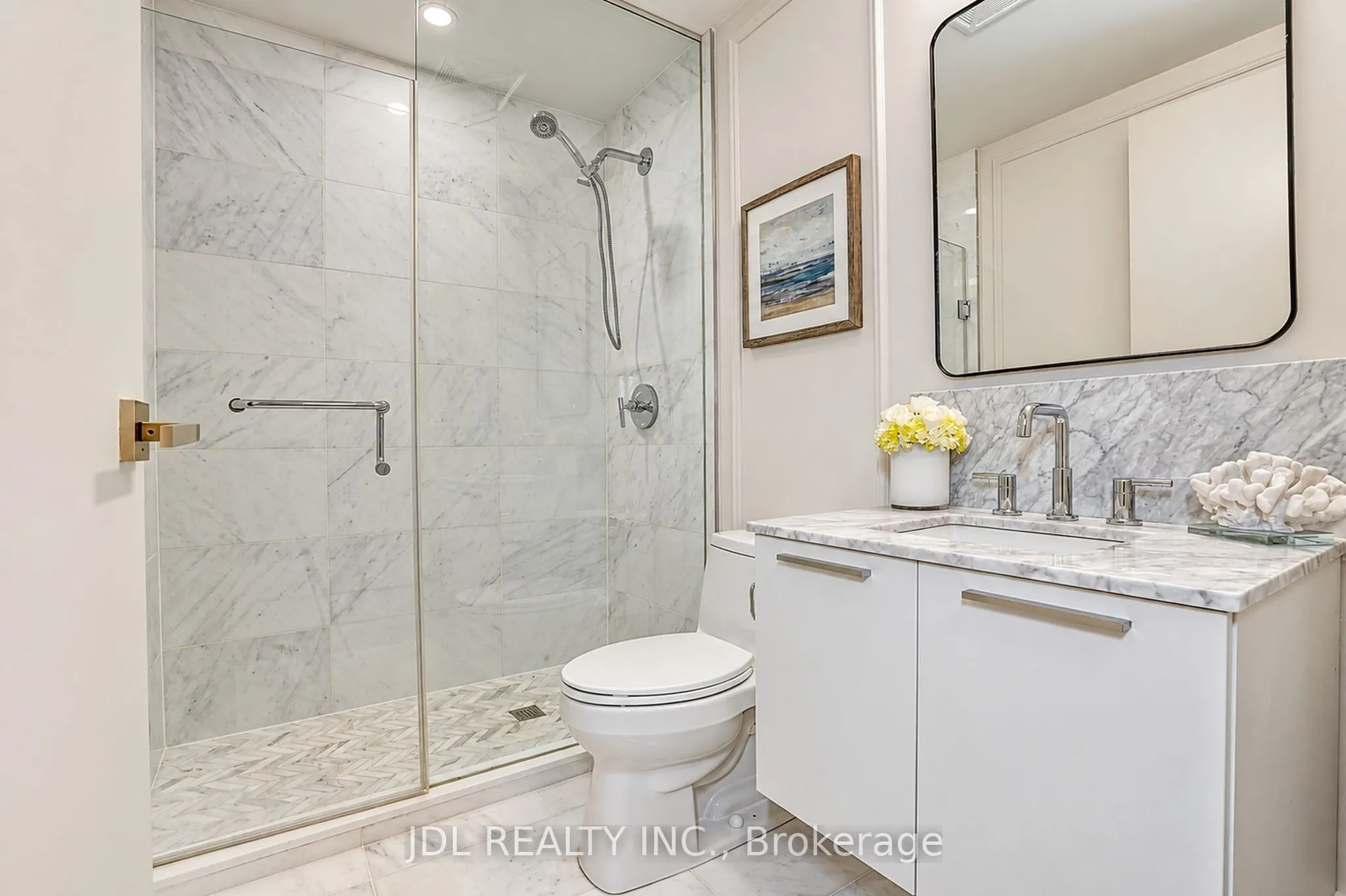 1 Gloucester Street #1615