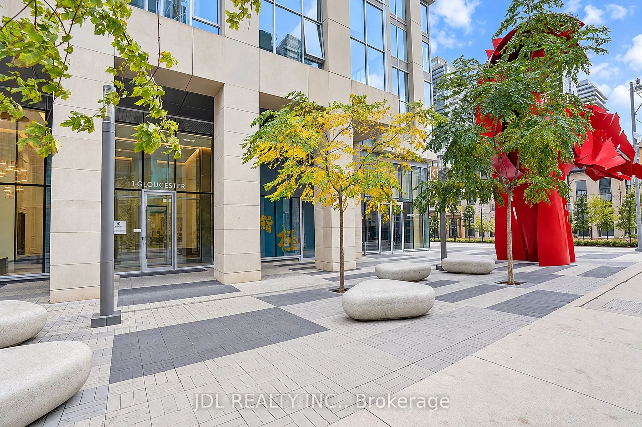 1 Gloucester Street #1615