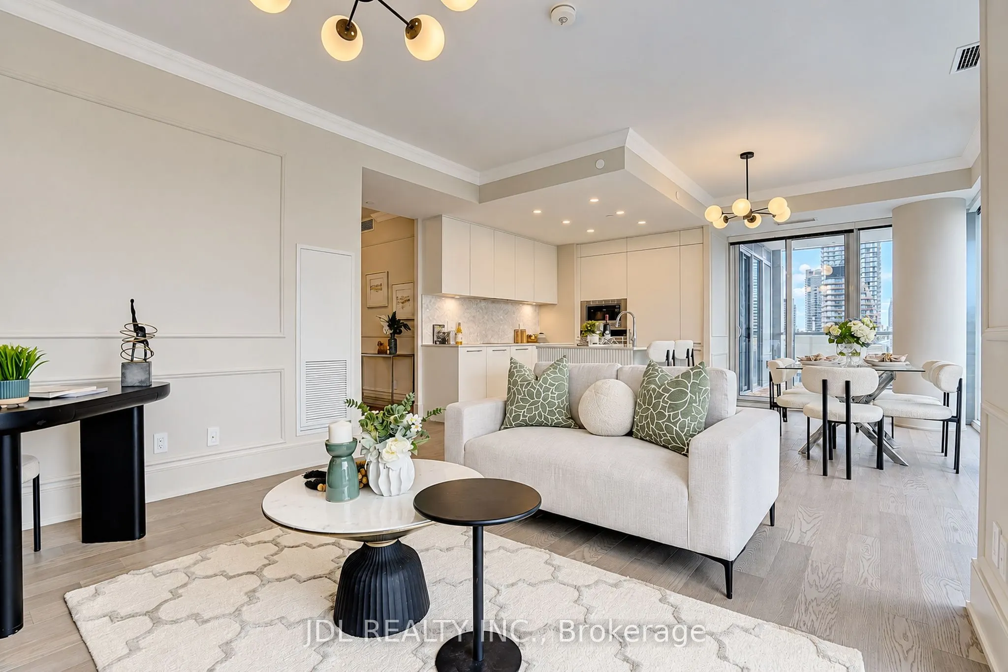 1 Gloucester Street #1615