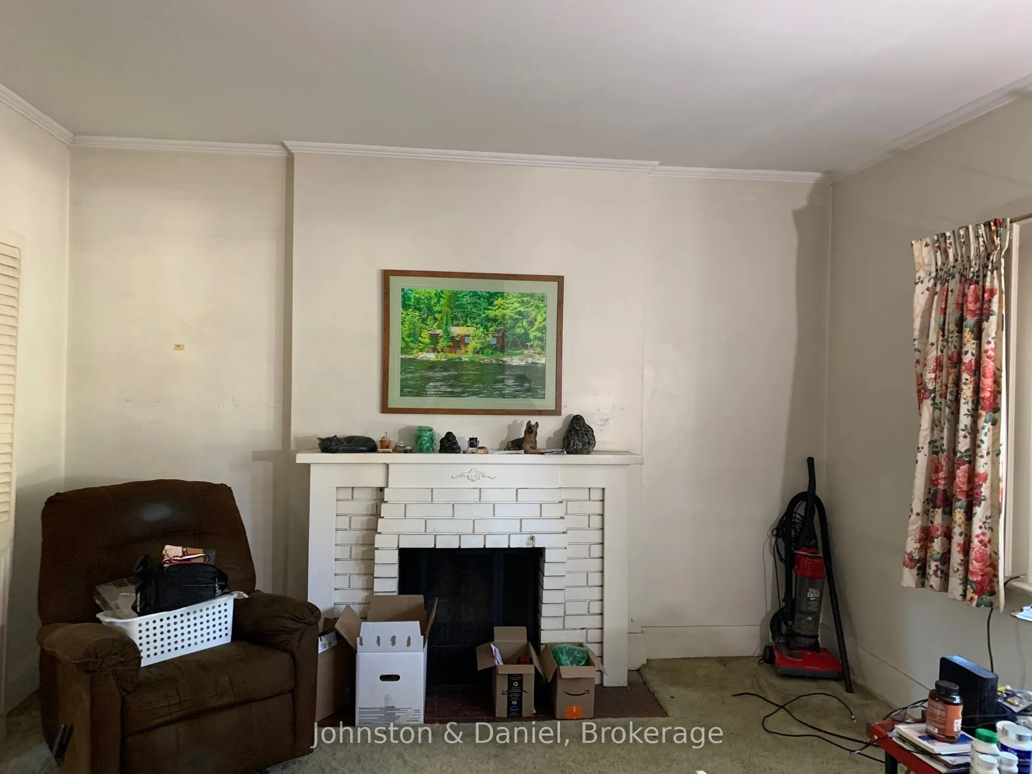 42 Lascelles Boulevard