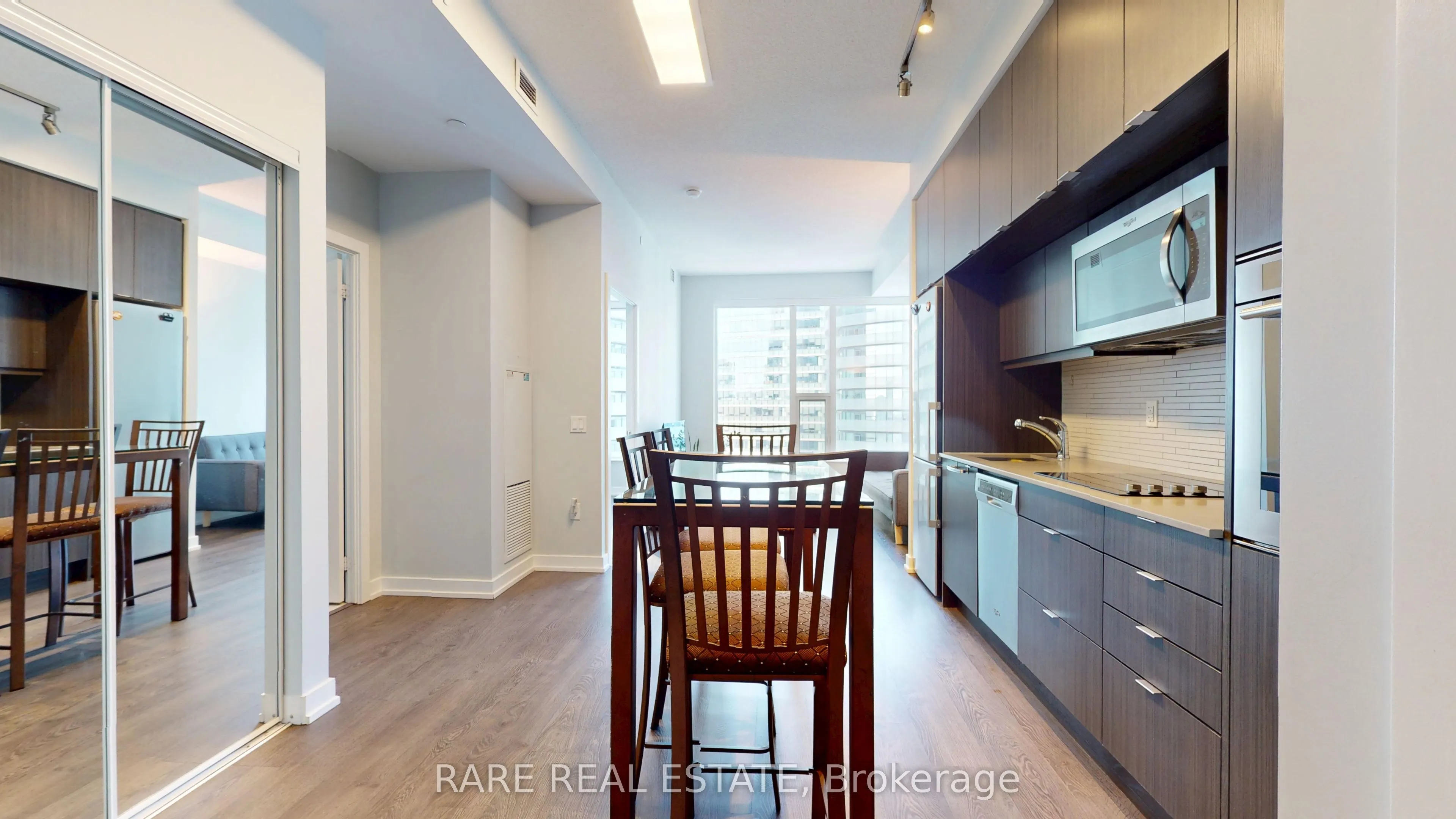 10 York Street #2802