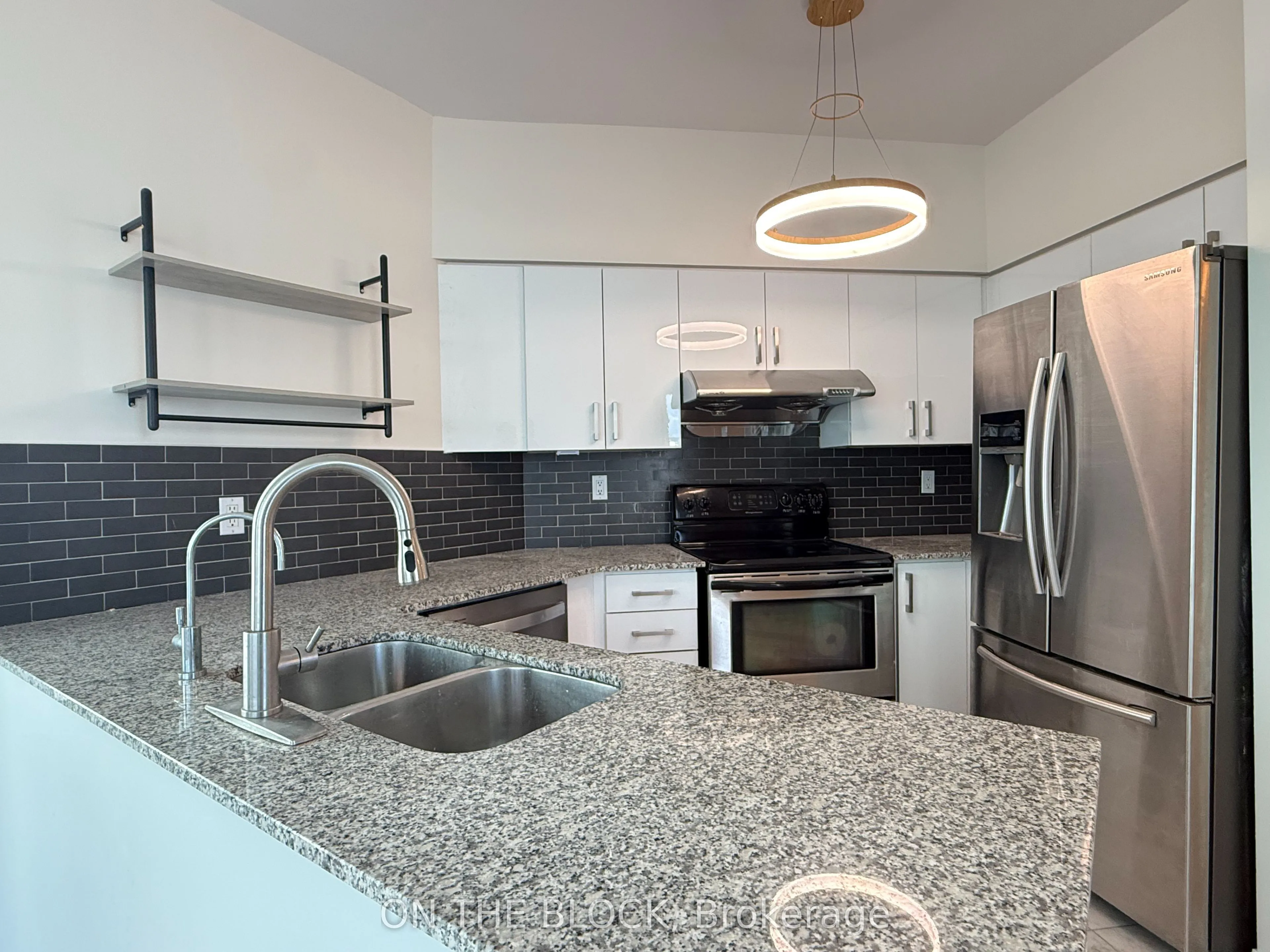 230 Queens Quay W #1515